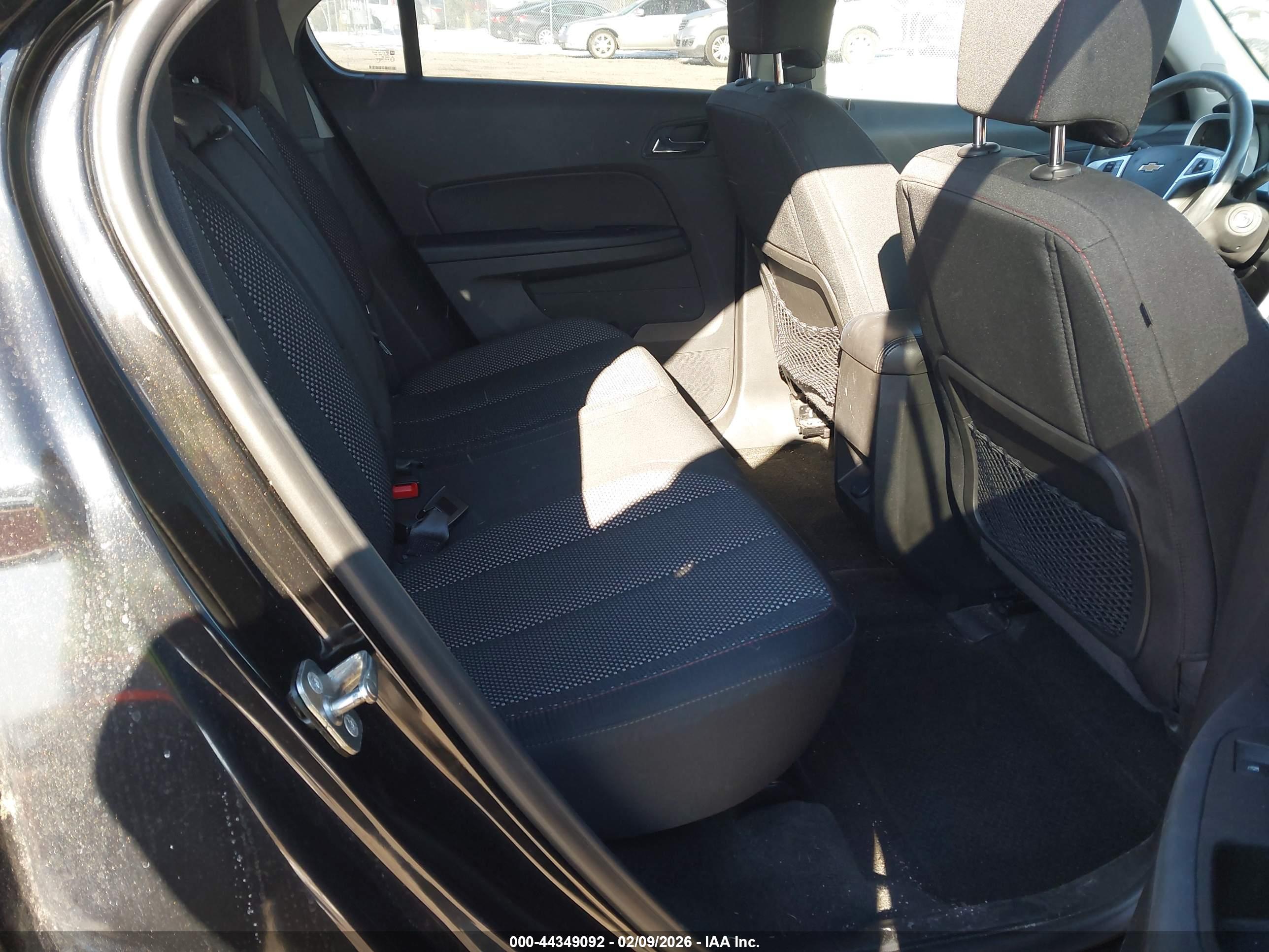 CHEVROLET EQUINOX image 8