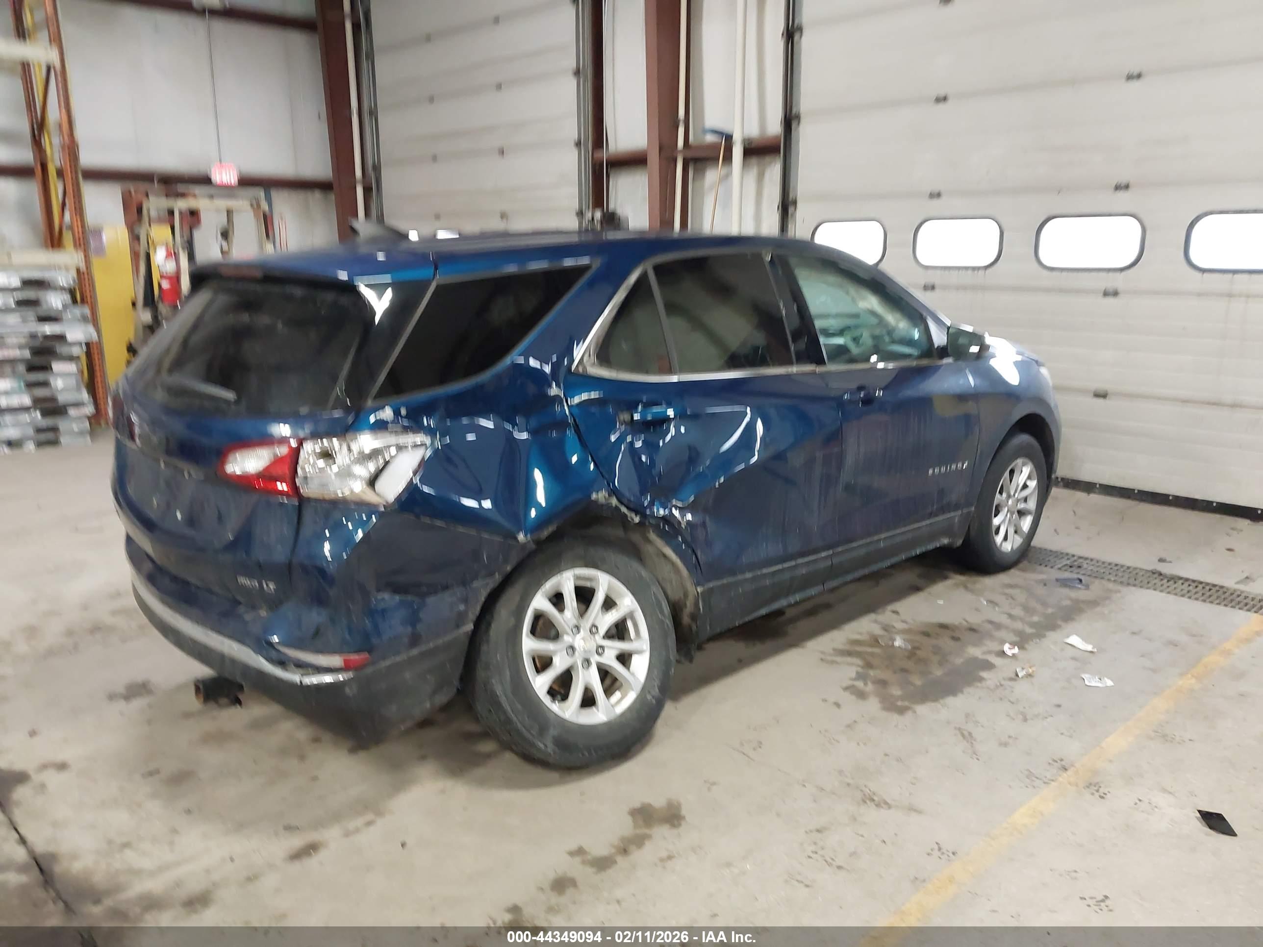 CHEVROLET EQUINOX image 4