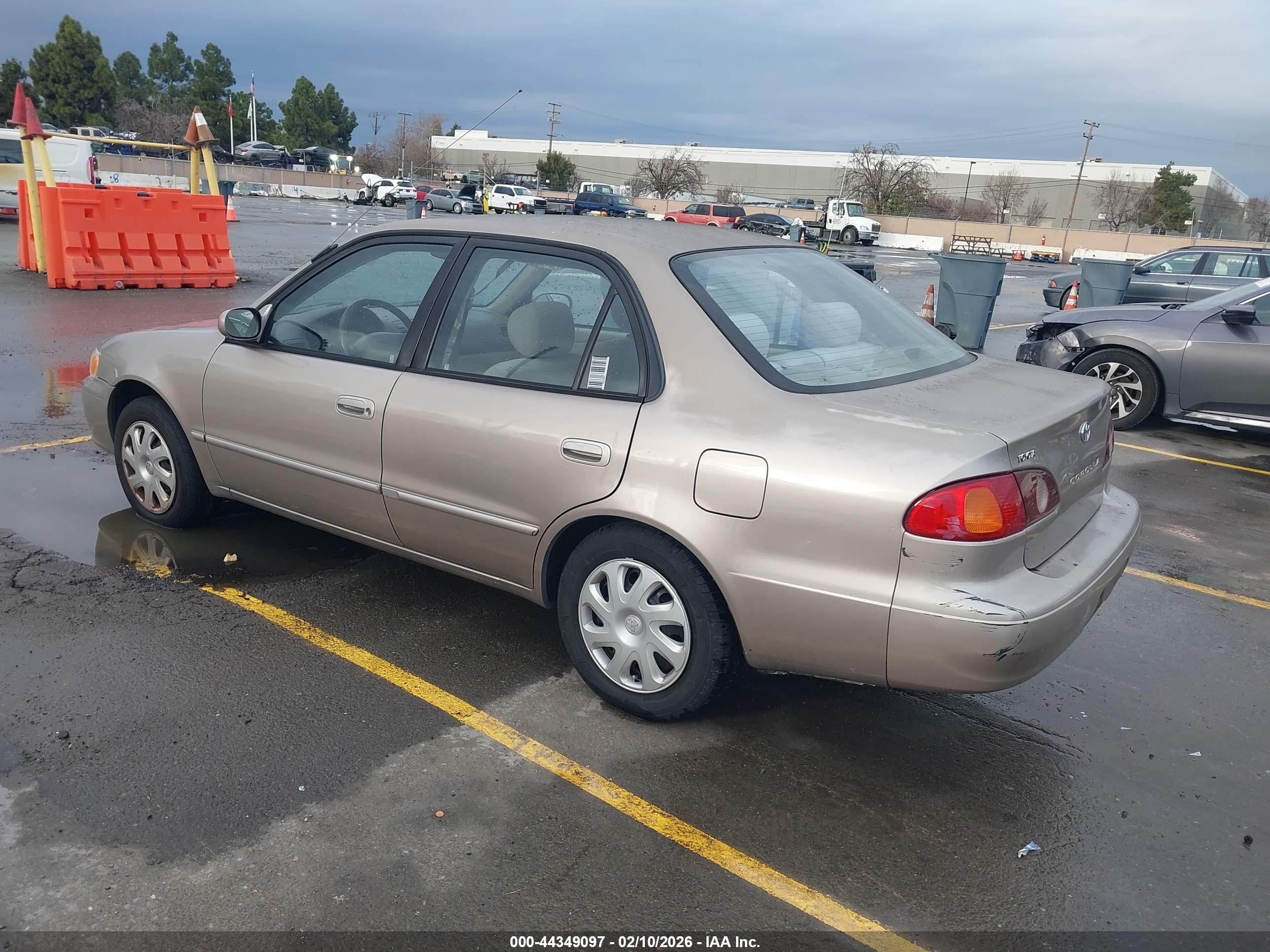 TOYOTA COROLLA image 3