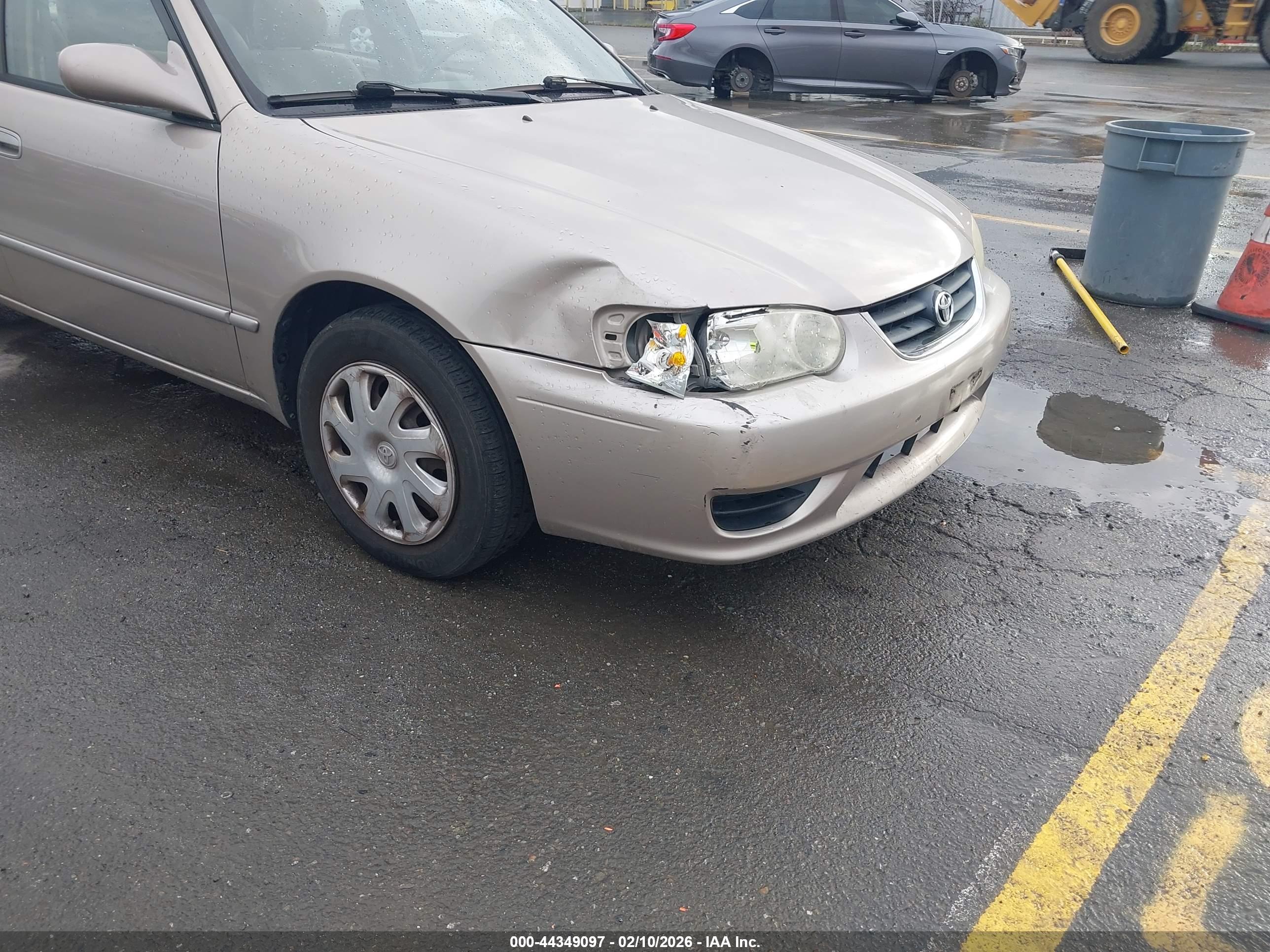 TOYOTA COROLLA image 6