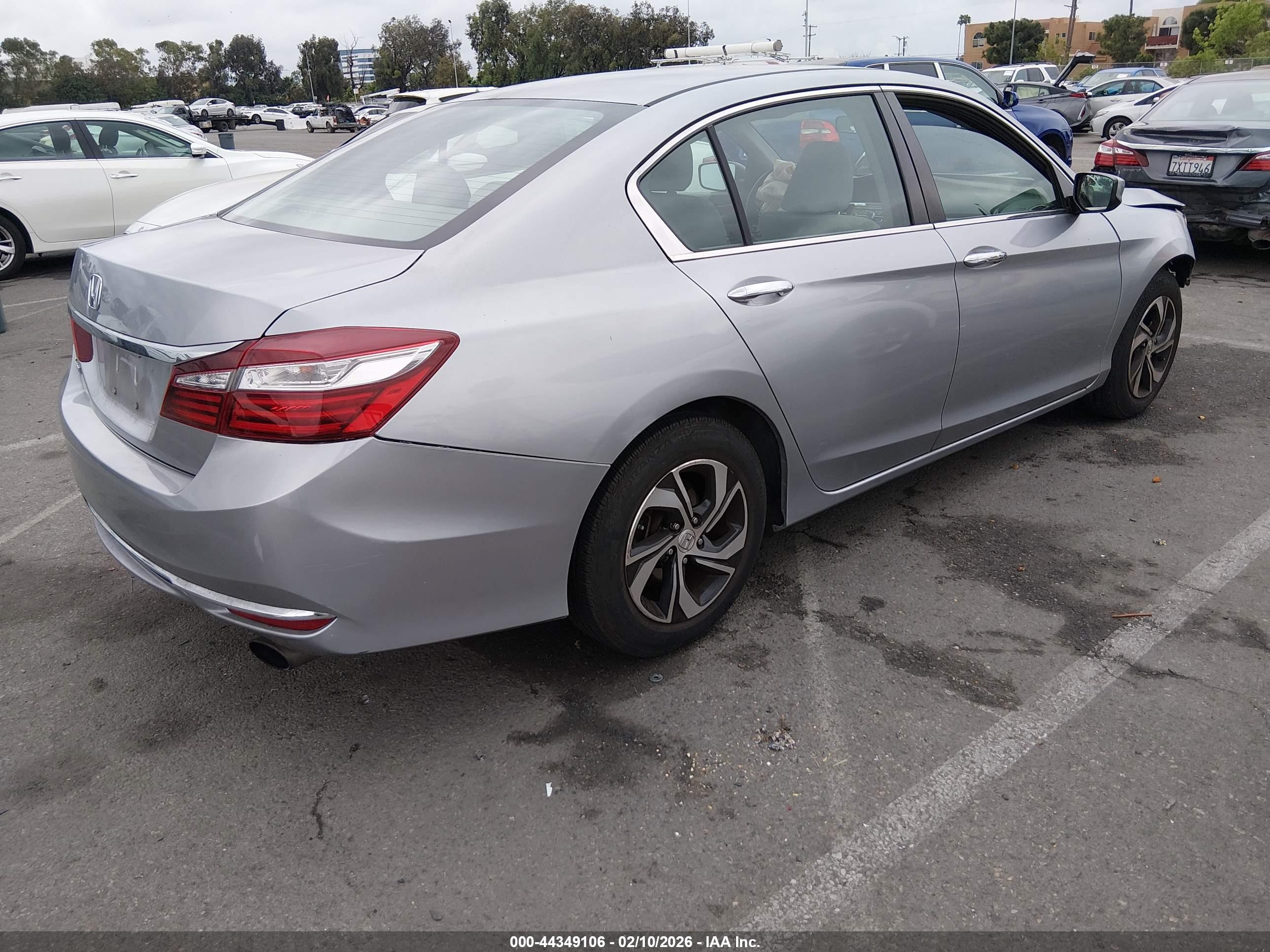 HONDA ACCORD image 4