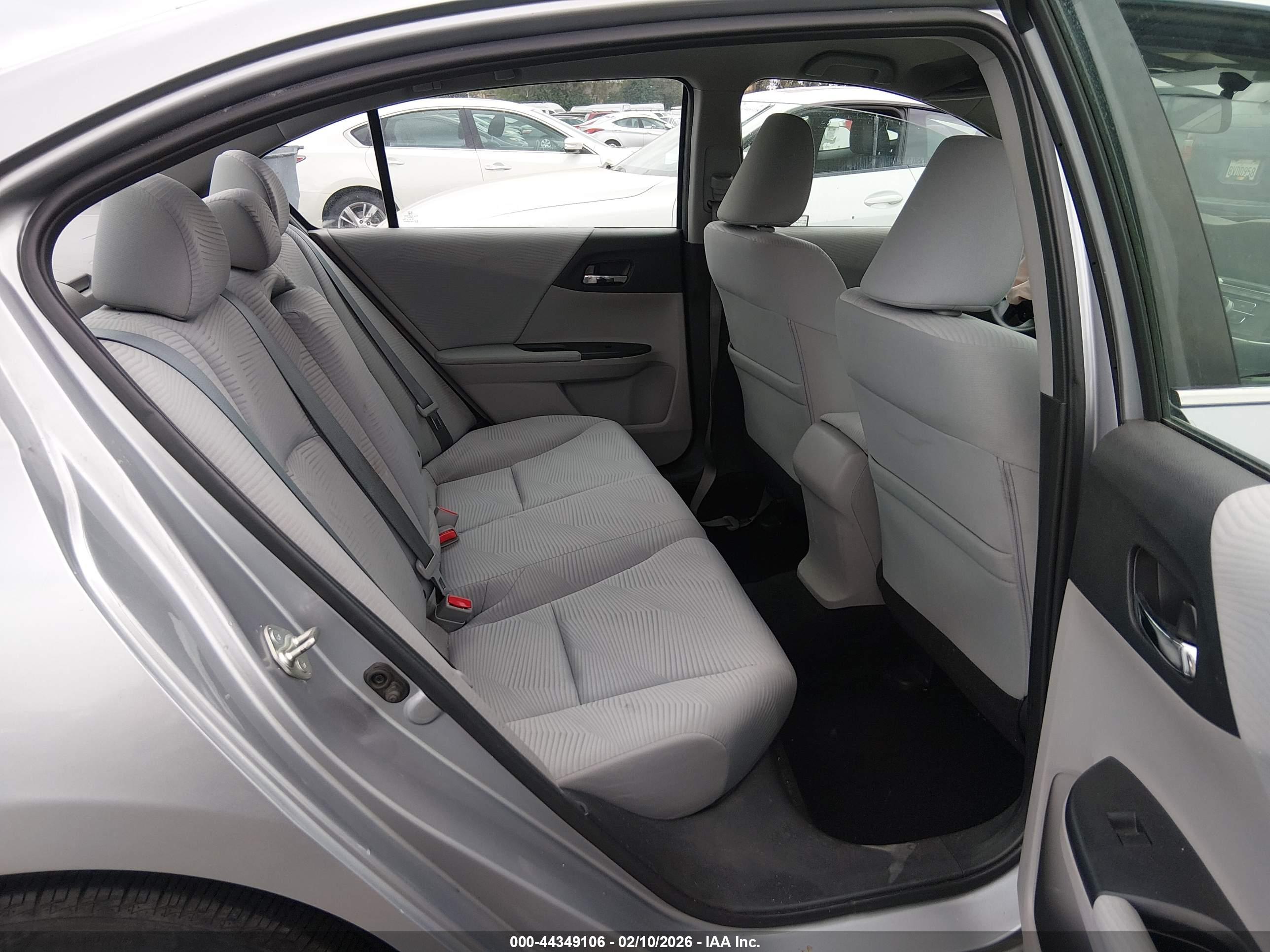 HONDA ACCORD image 8