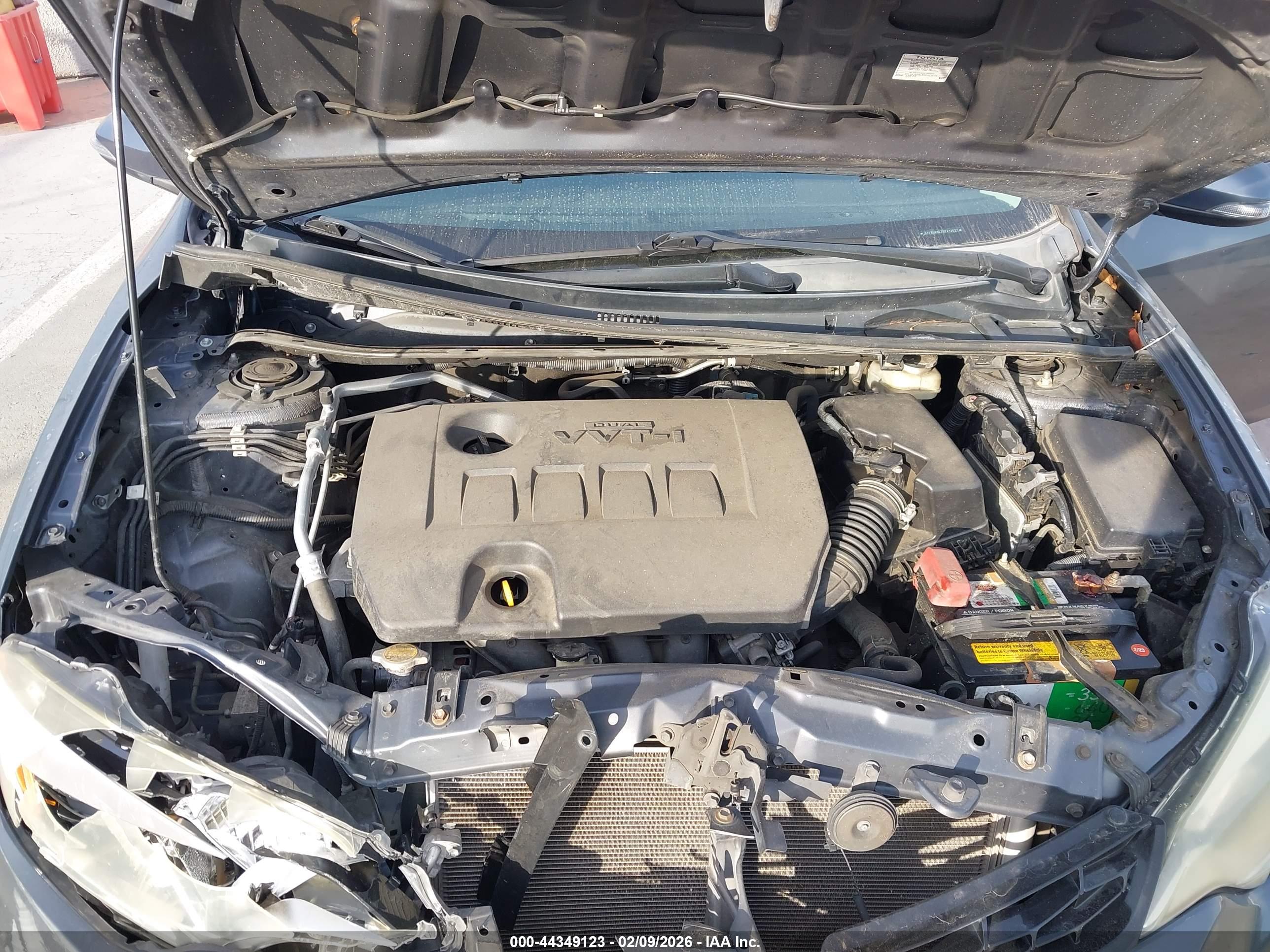 TOYOTA COROLLA image 10