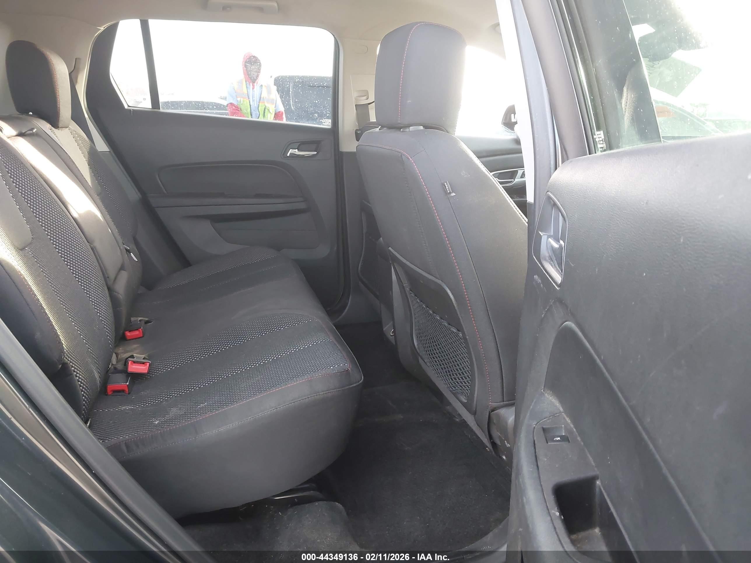 GMC TERRAIN image 8