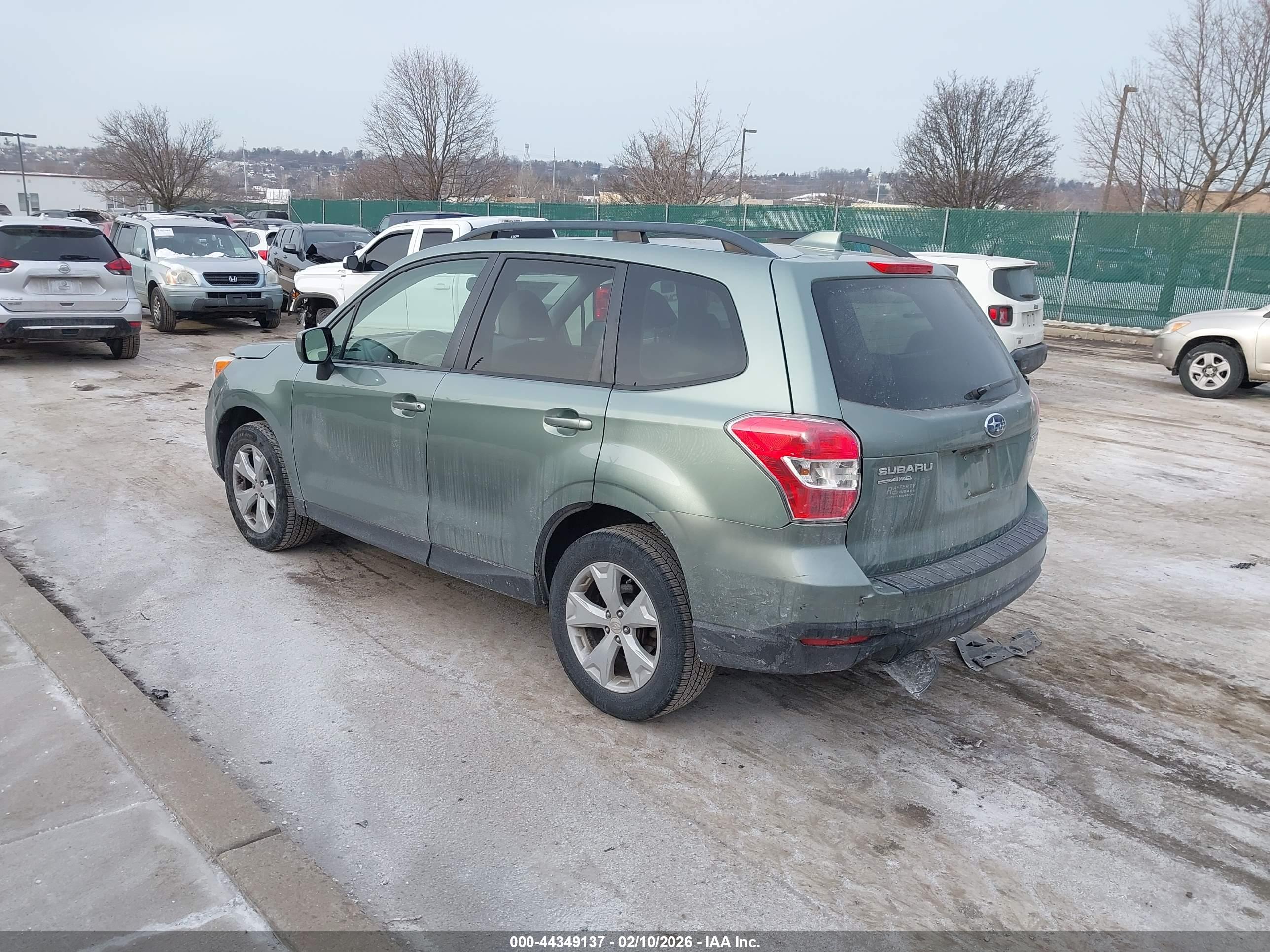 SUBARU FORESTER image 3