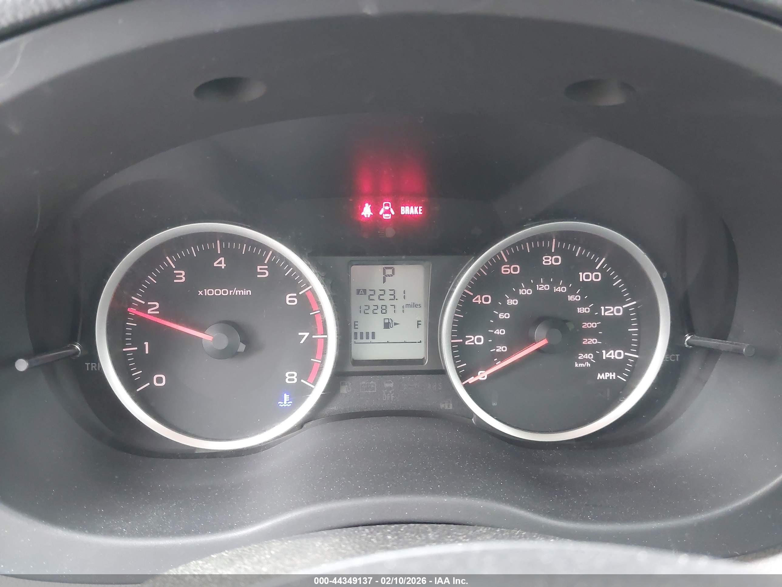SUBARU FORESTER image 7