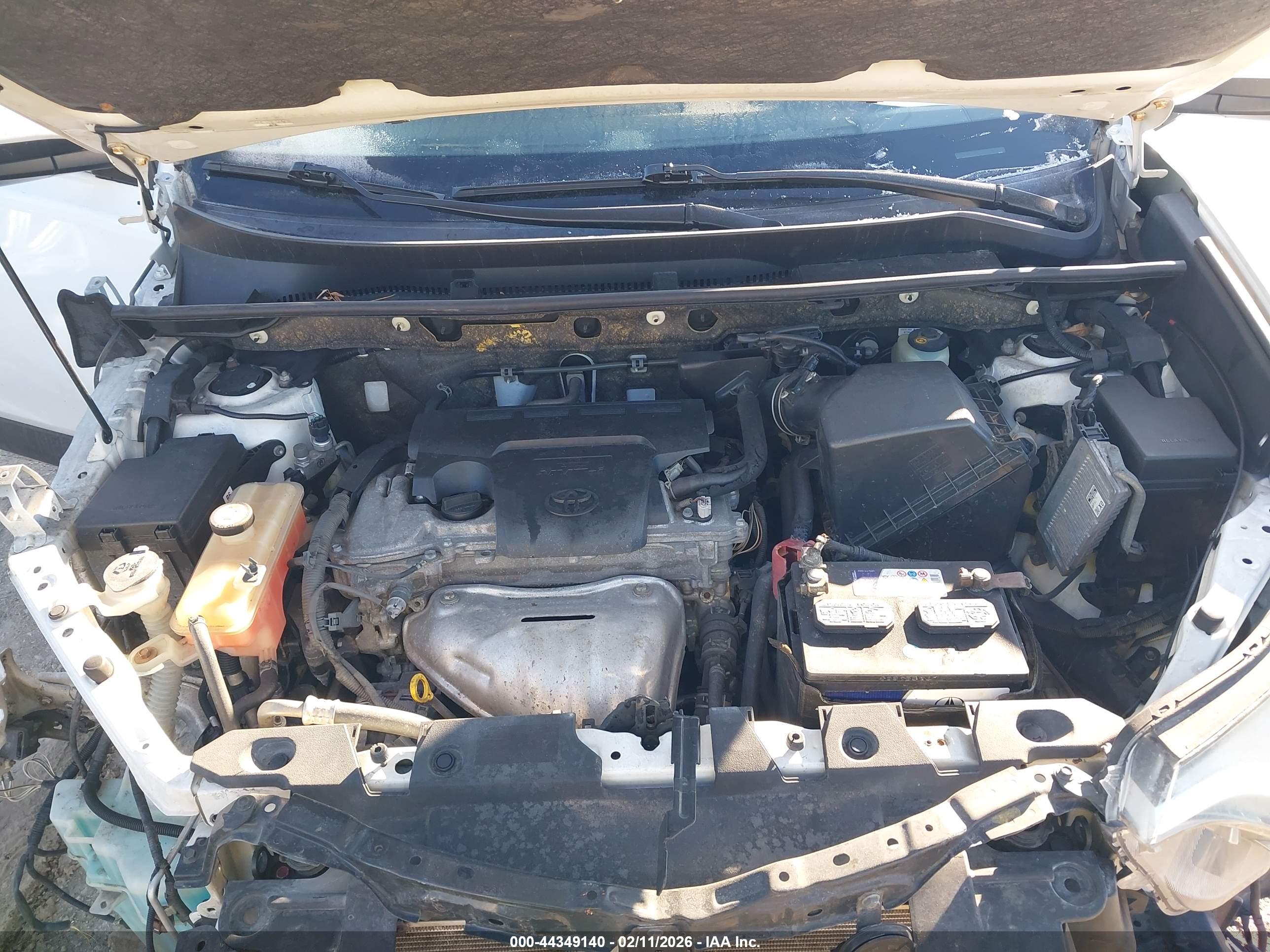 TOYOTA RAV4 image 10