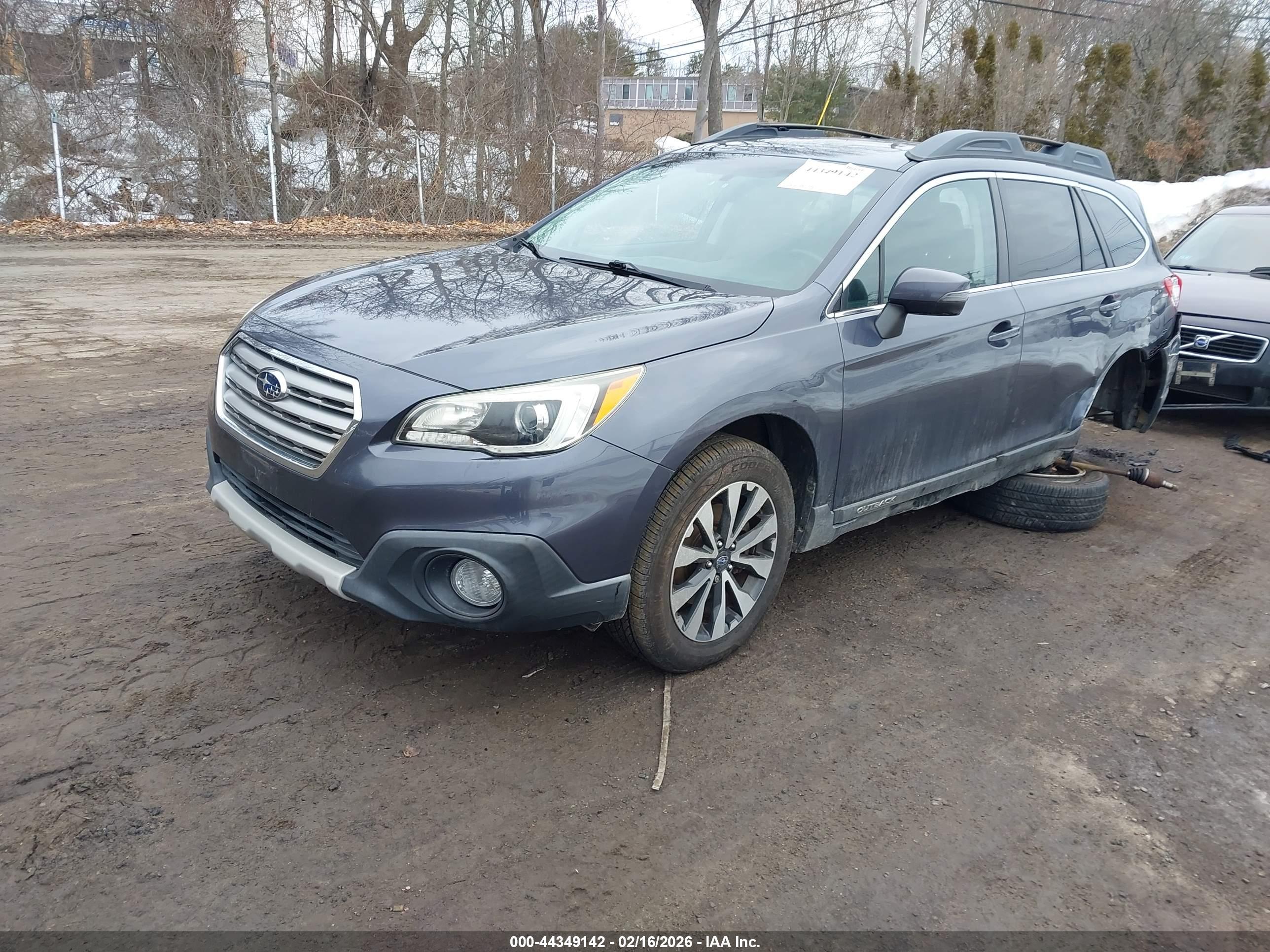 SUBARU OUTBACK image 2