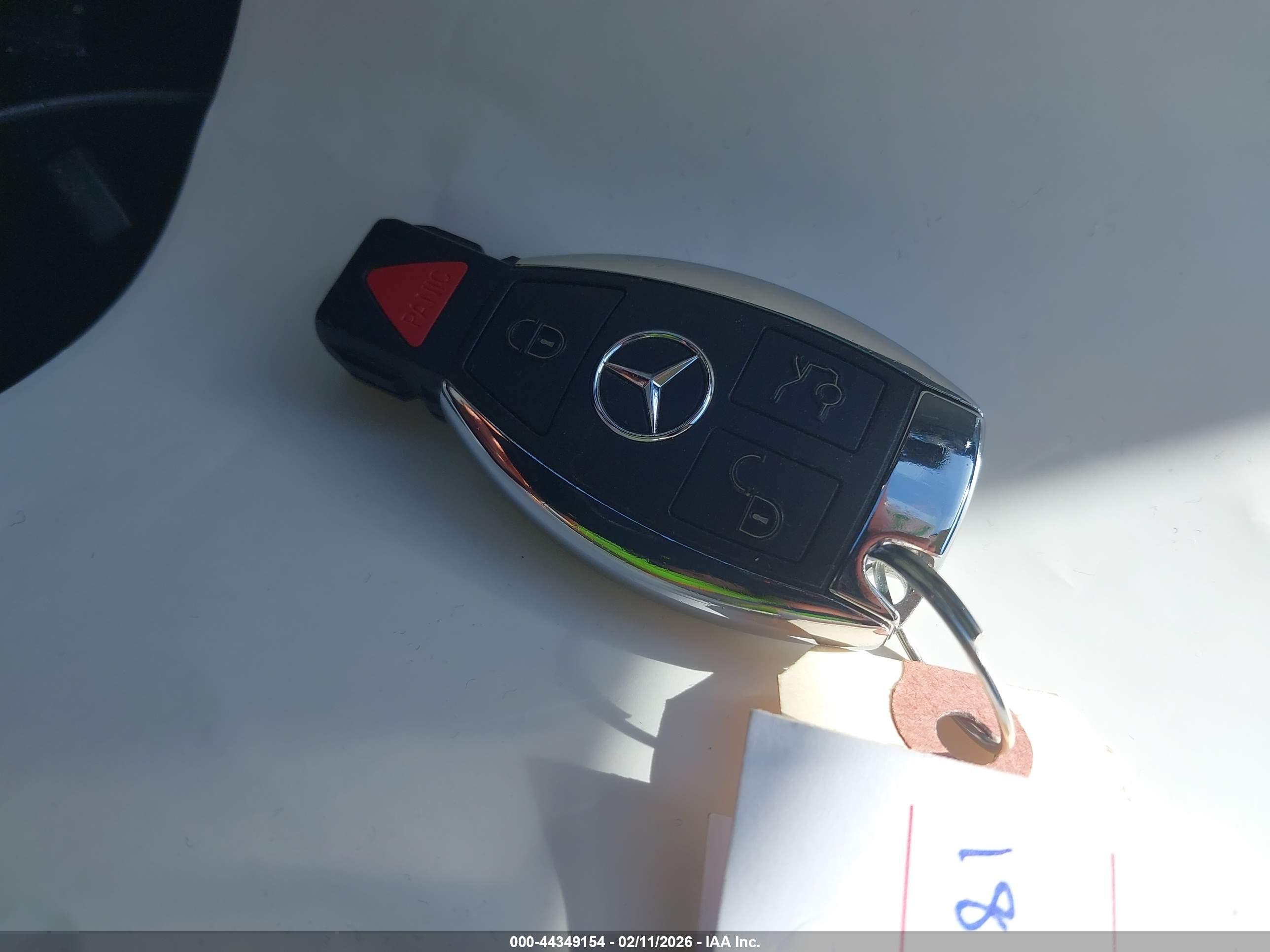 MERCEDES-BENZ GLC image 11