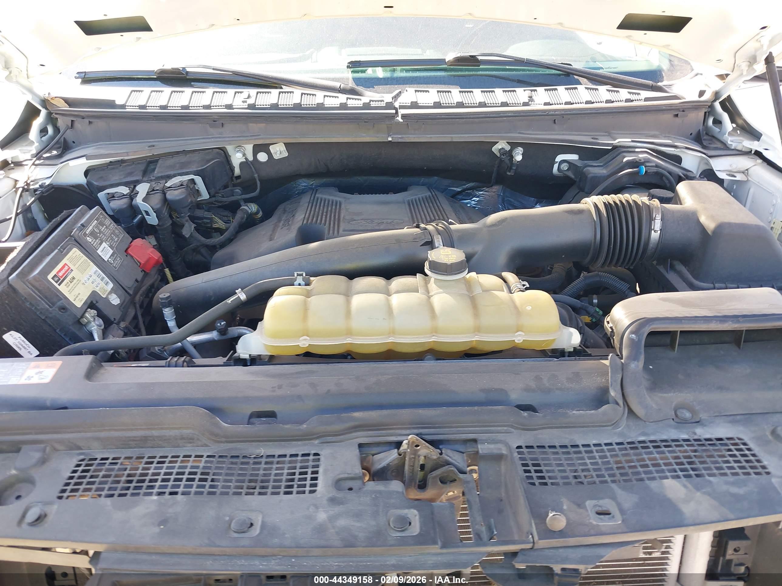 FORD EXPEDITION image 10