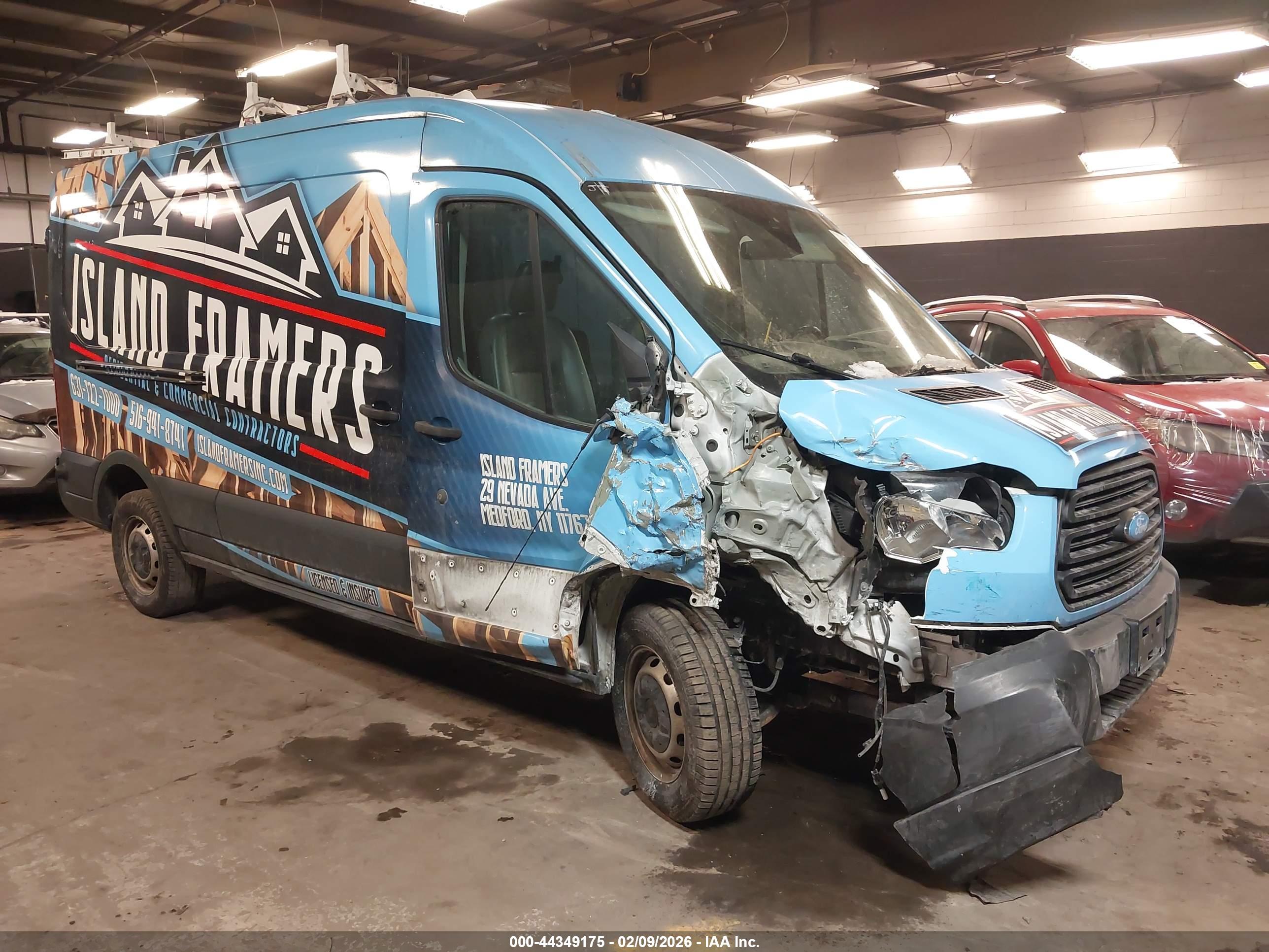 FORD TRANSIT-250 image 6