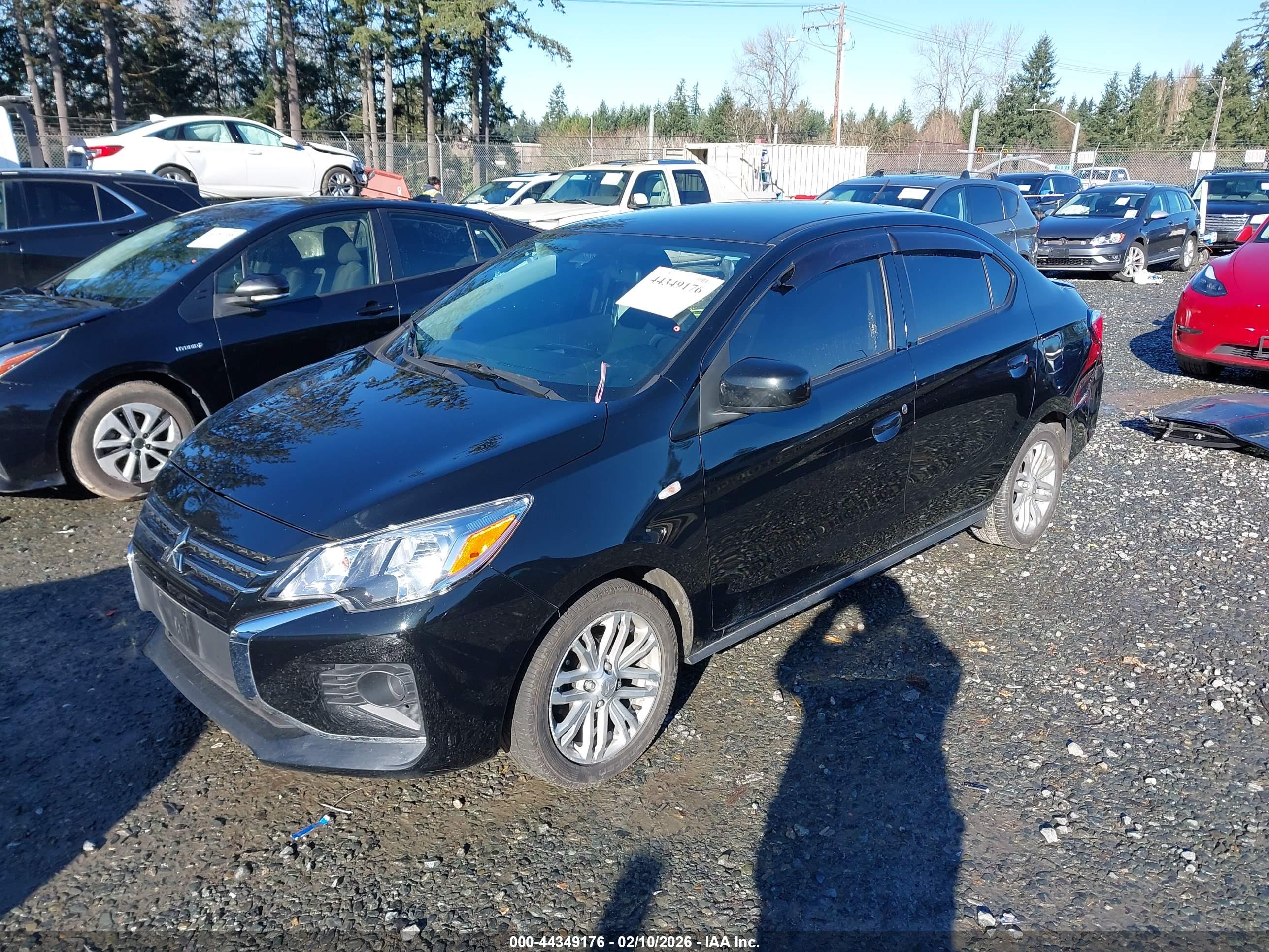 MITSUBISHI MIRAGE image 2
