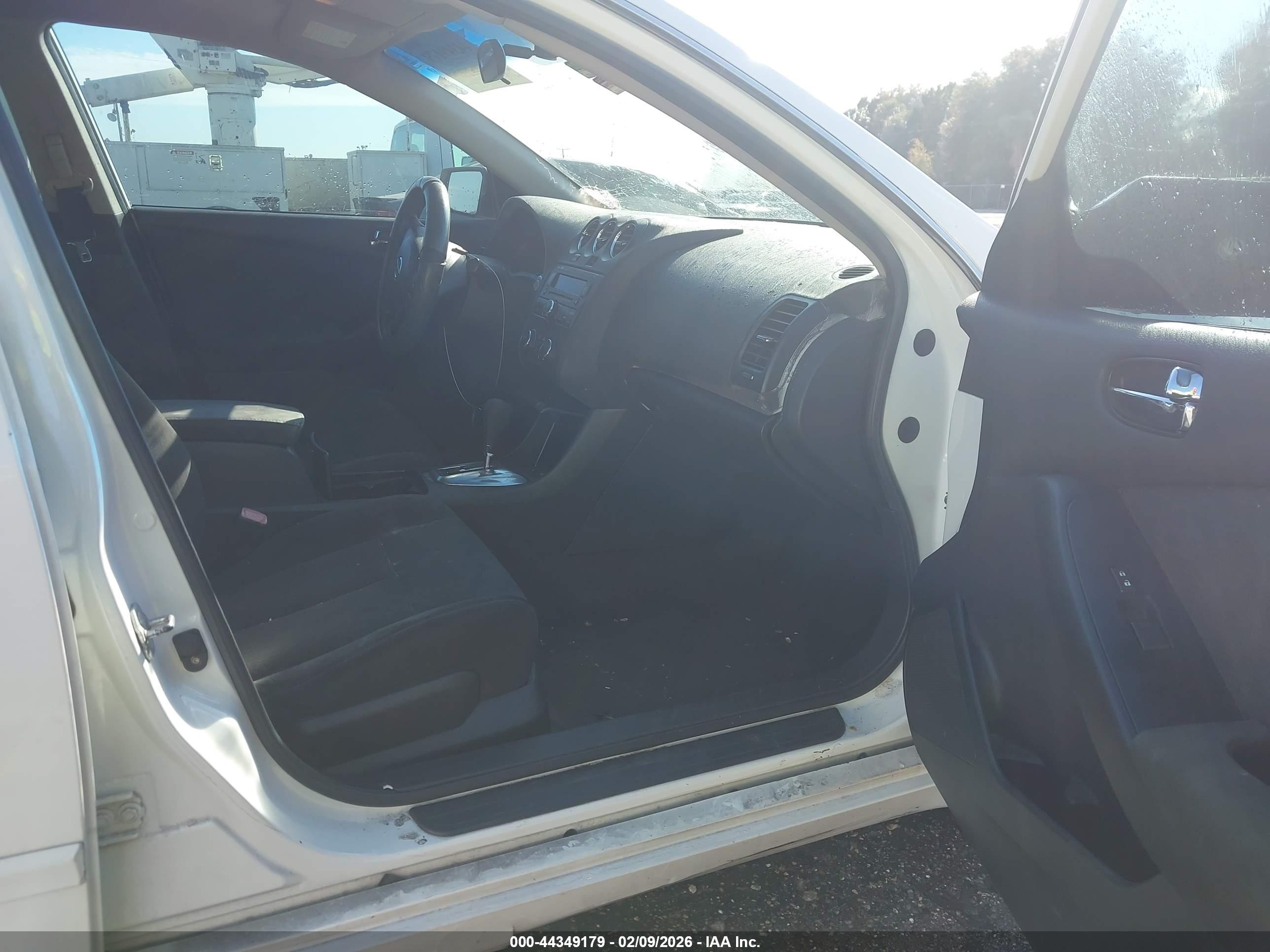 NISSAN ALTIMA image 5