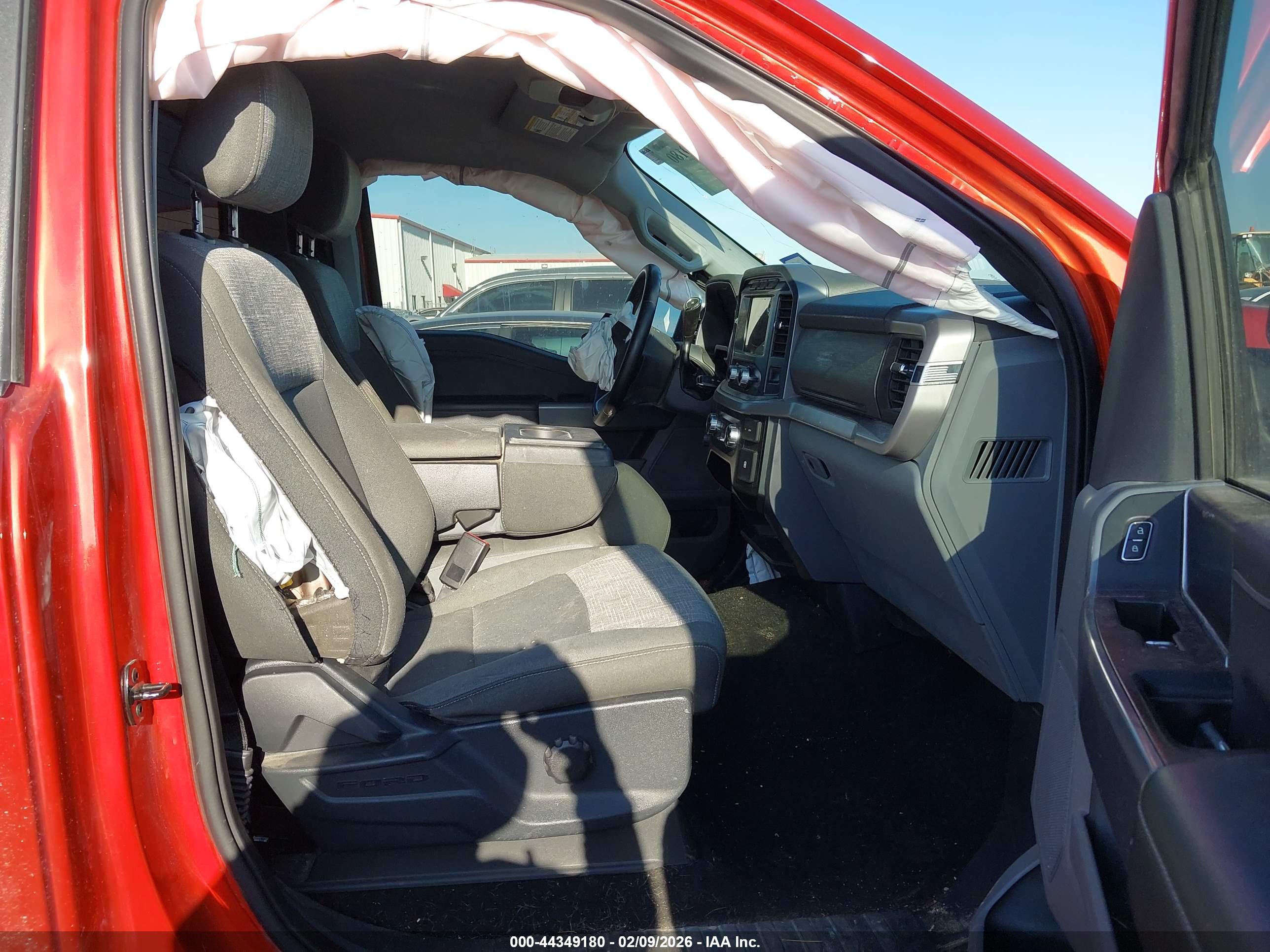FORD F-150 image 8