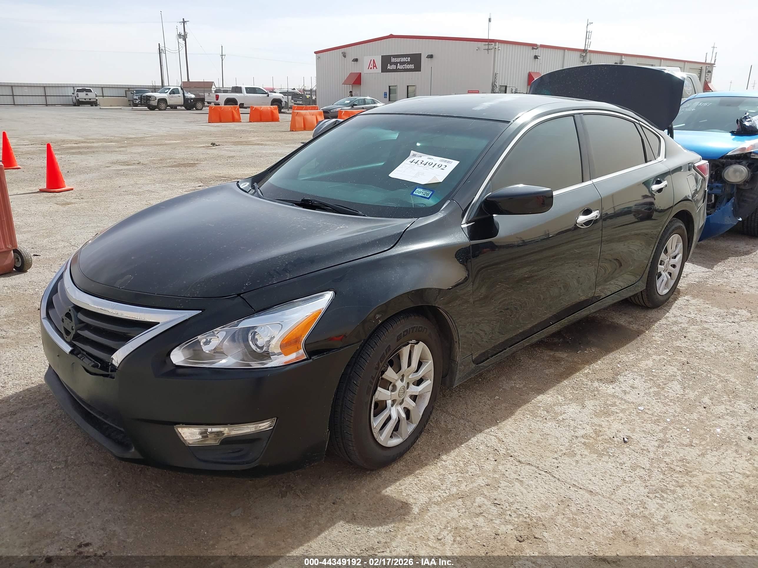 NISSAN ALTIMA image 2