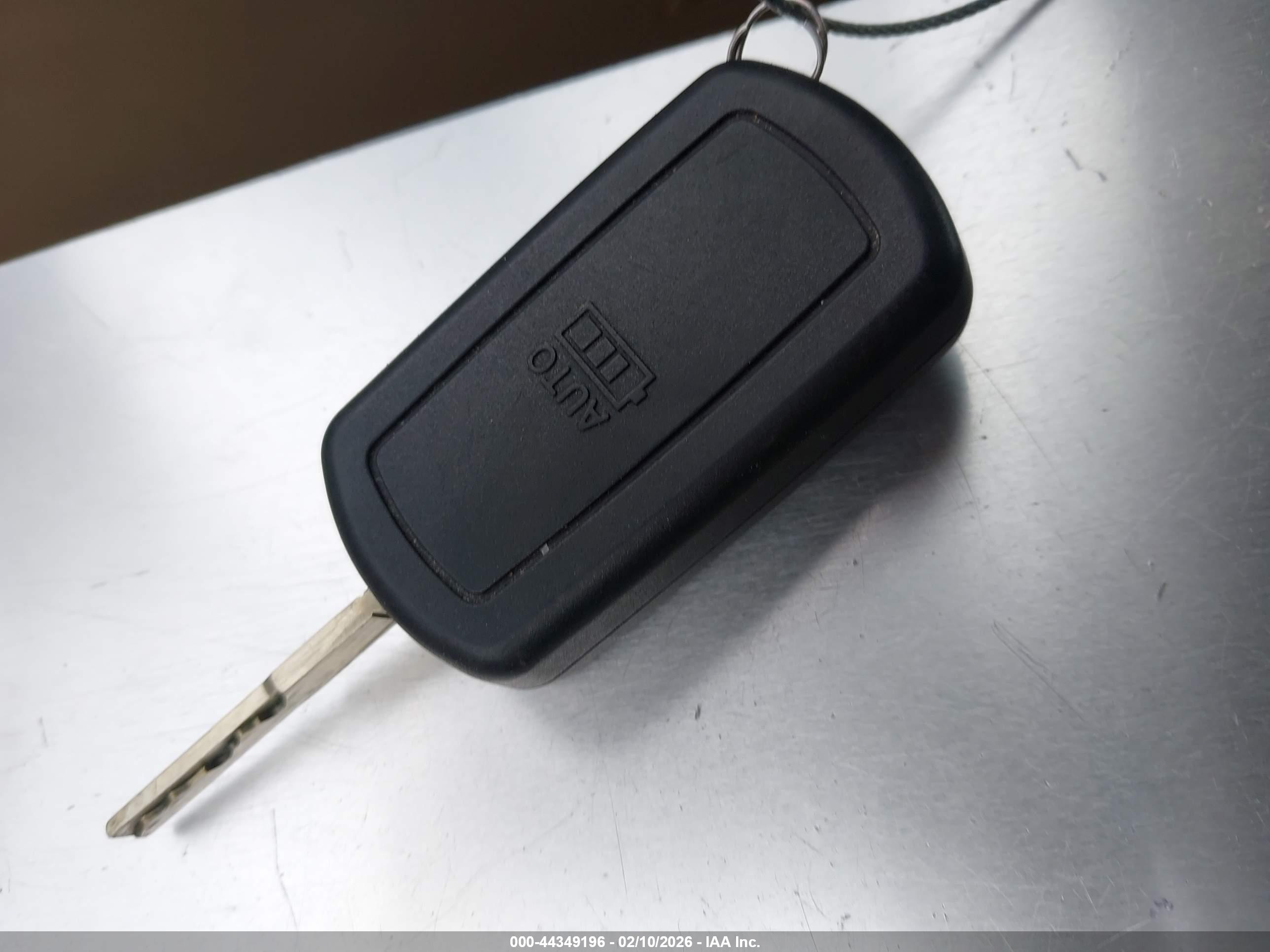 LAND ROVER image 11