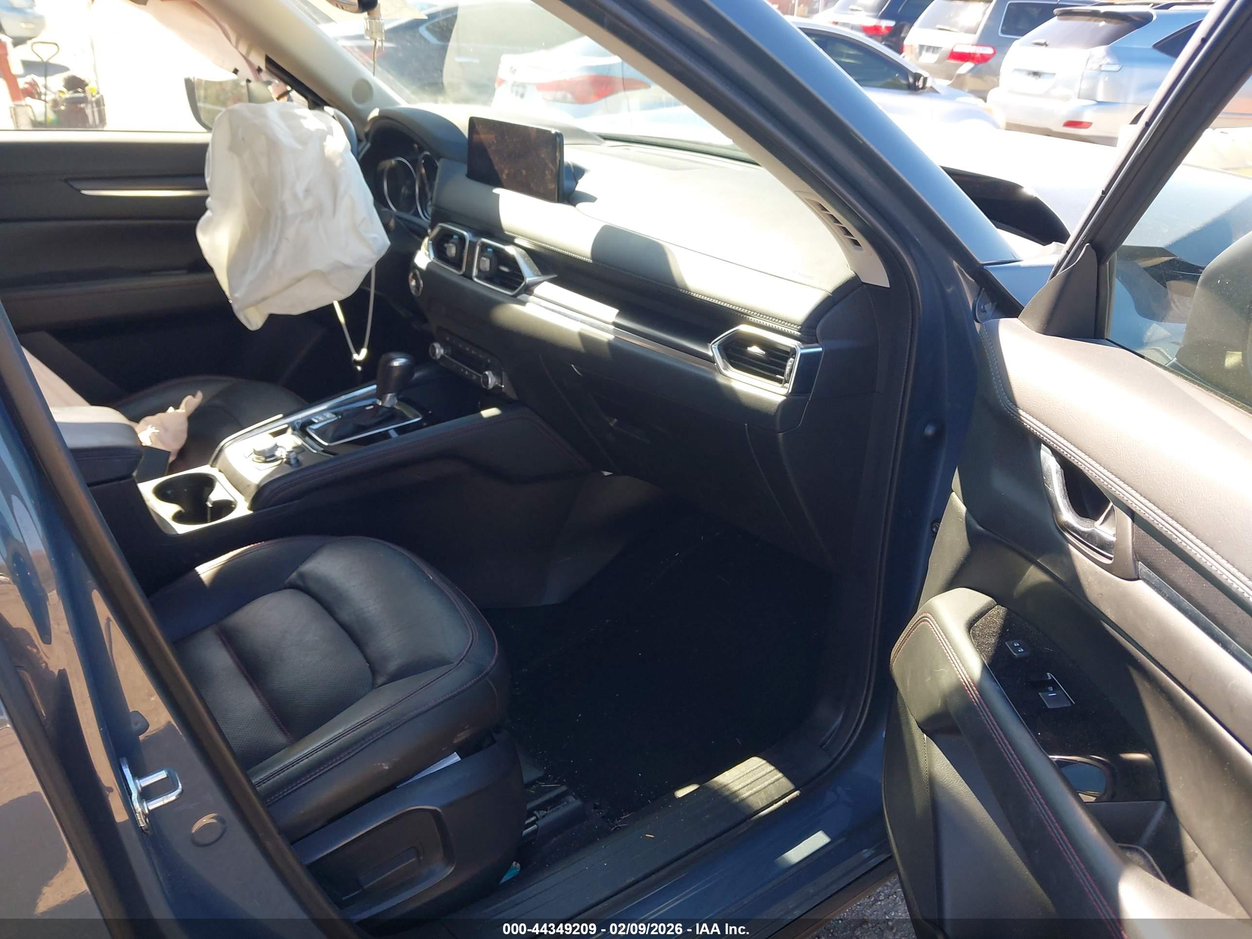 MAZDA CX-5 image 5