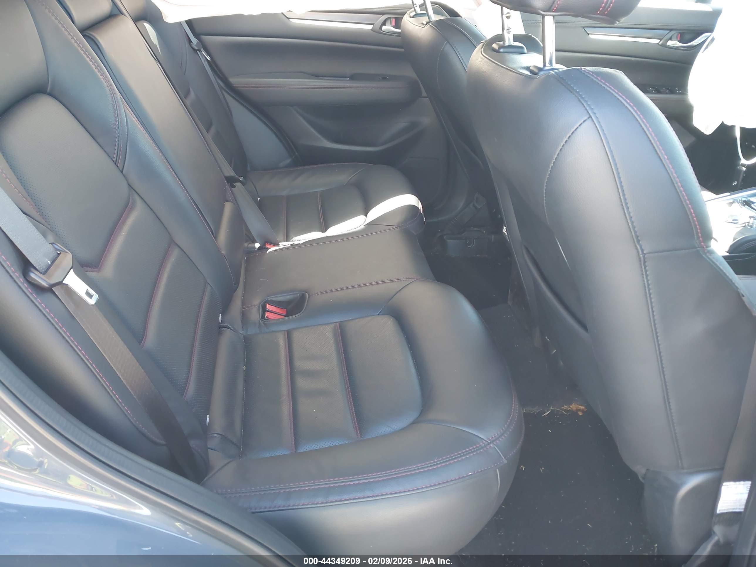 MAZDA CX-5 image 8