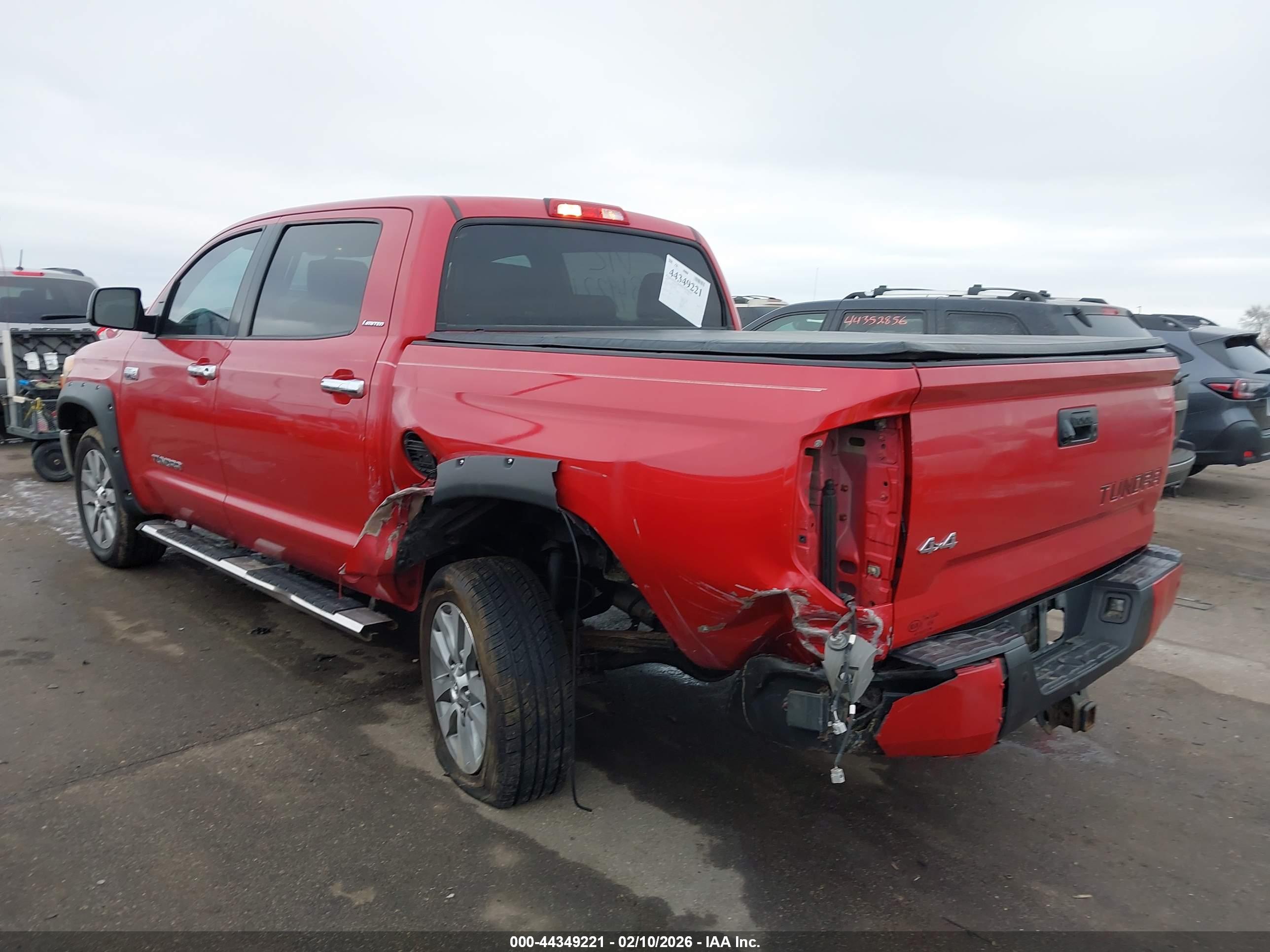 TOYOTA TUNDRA image 3