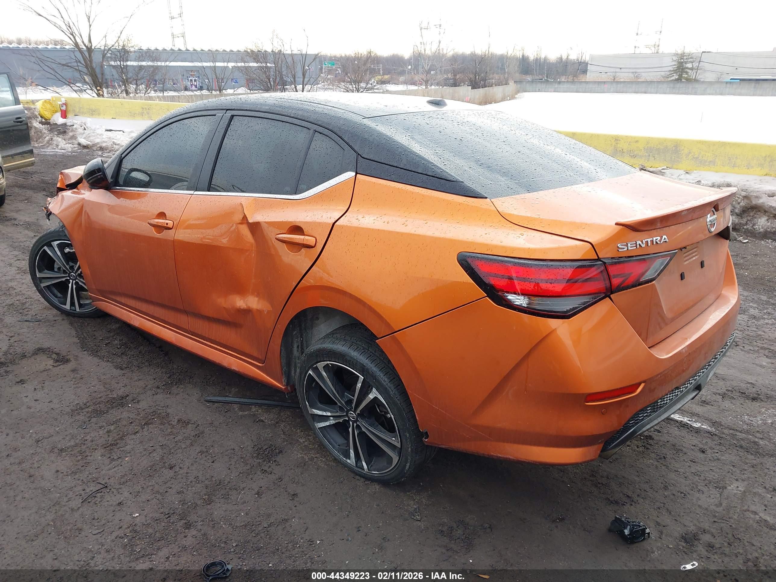 NISSAN SENTRA image 3
