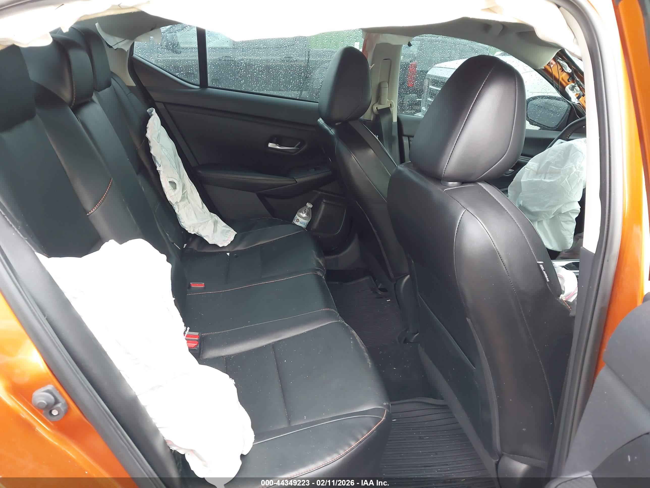 NISSAN SENTRA image 8