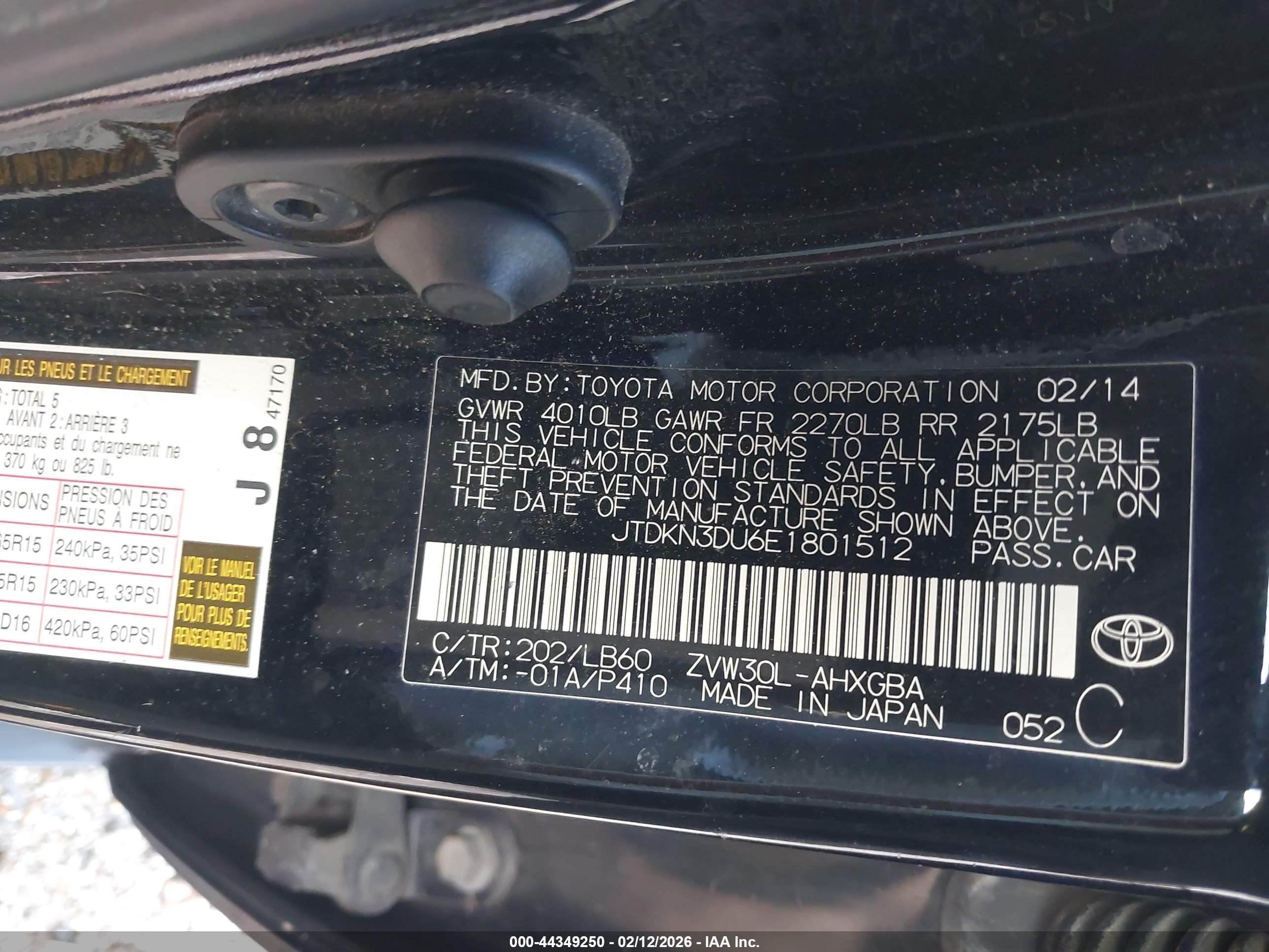 TOYOTA PRIUS image 9
