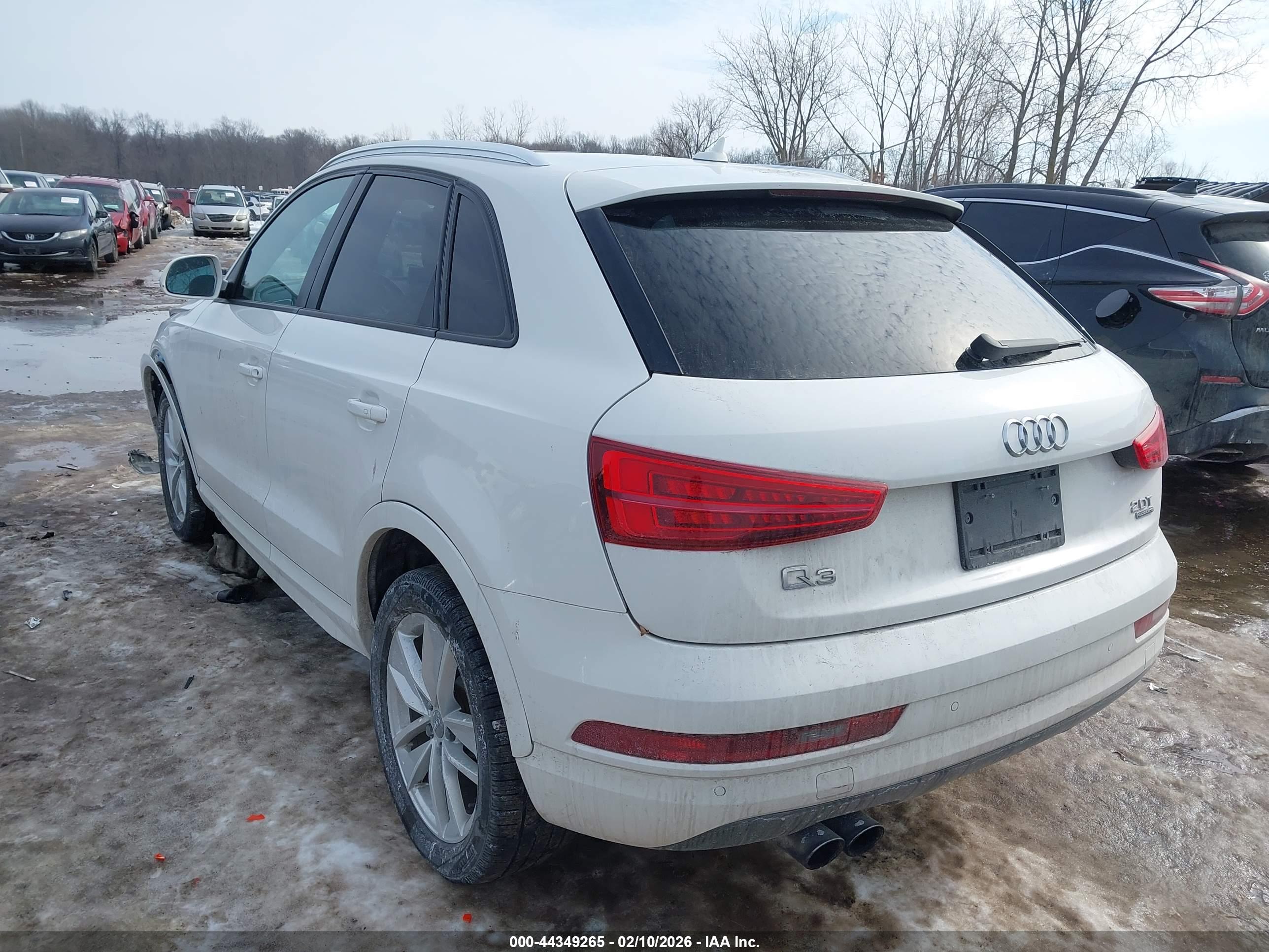 AUDI Q3 image 3