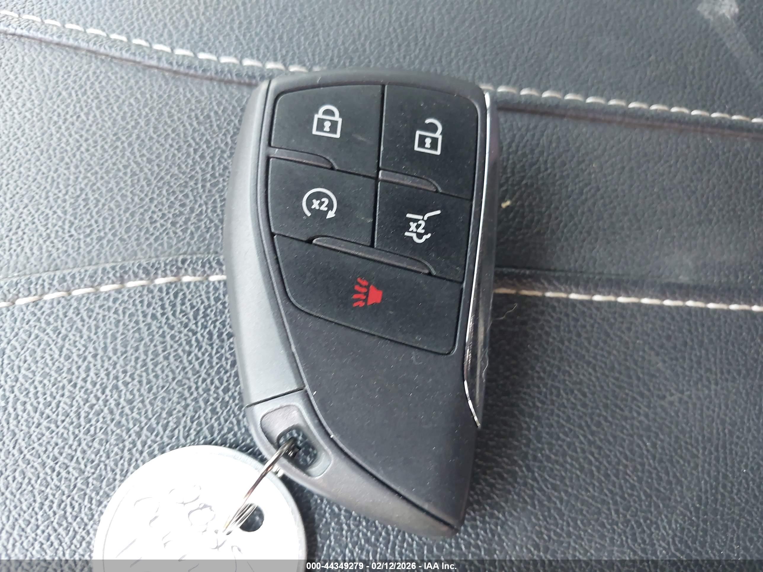 CHEVROLET TRAVERSE image 11