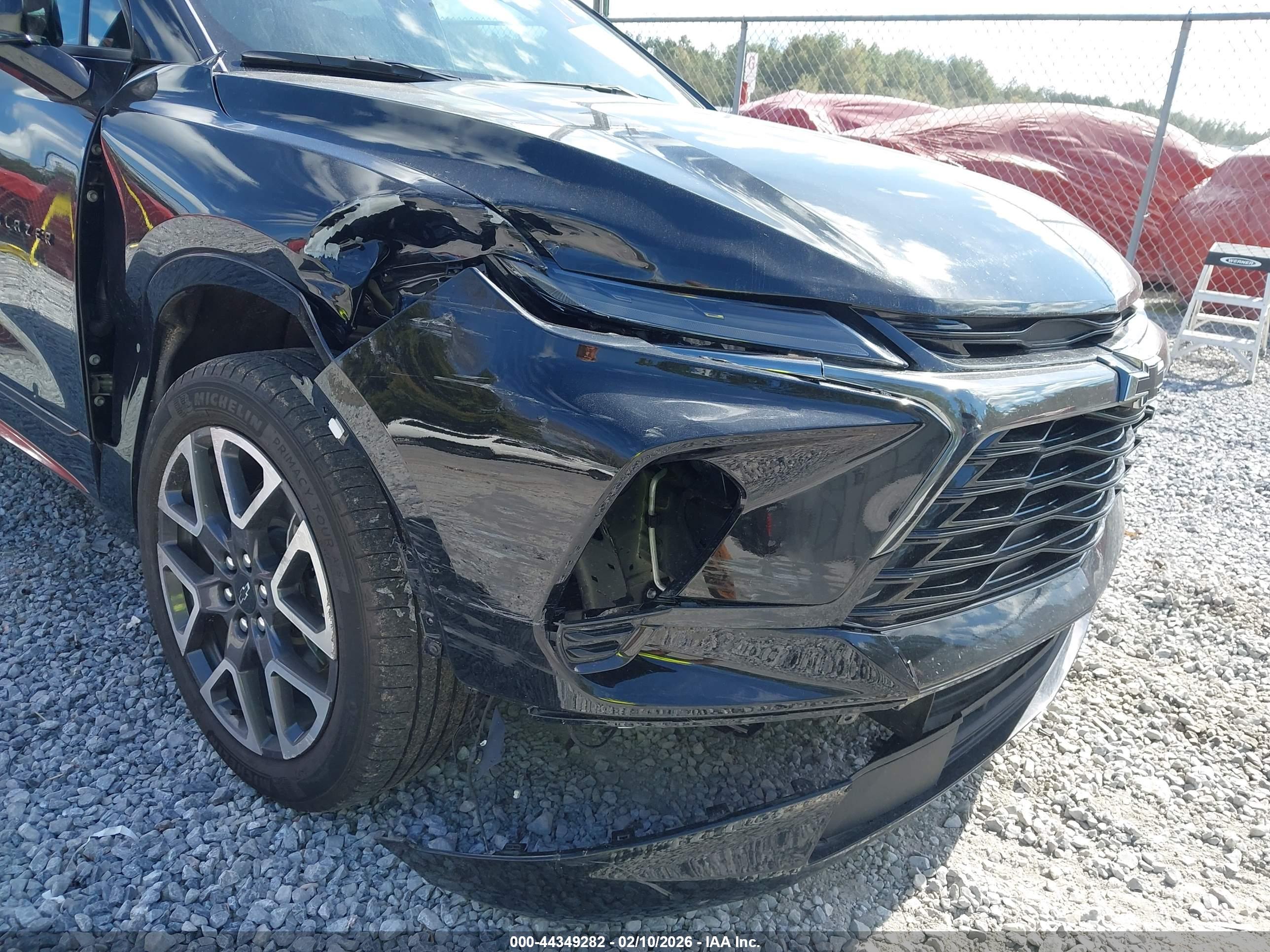 CHEVROLET BLAZER image 6