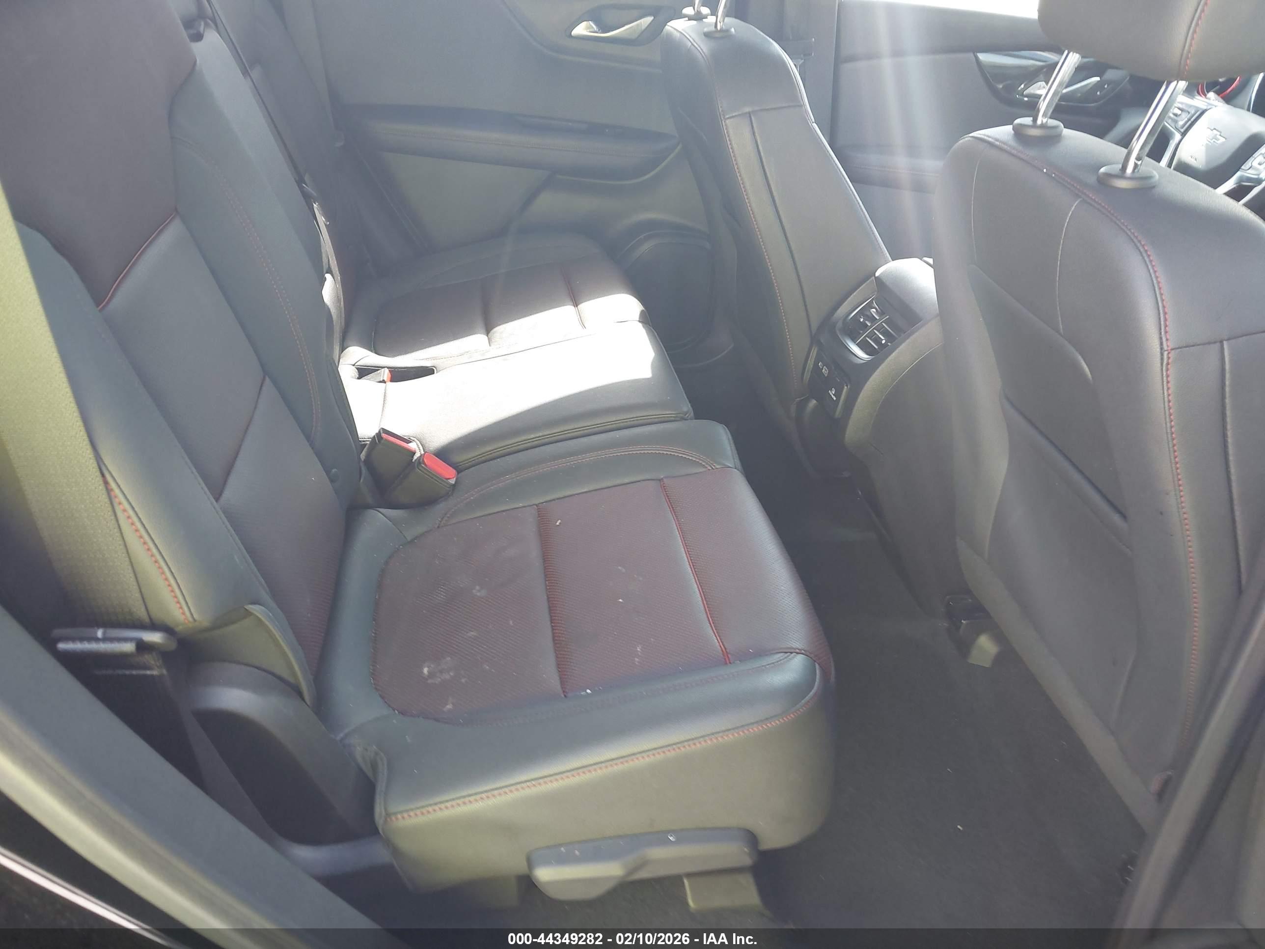 CHEVROLET BLAZER image 8