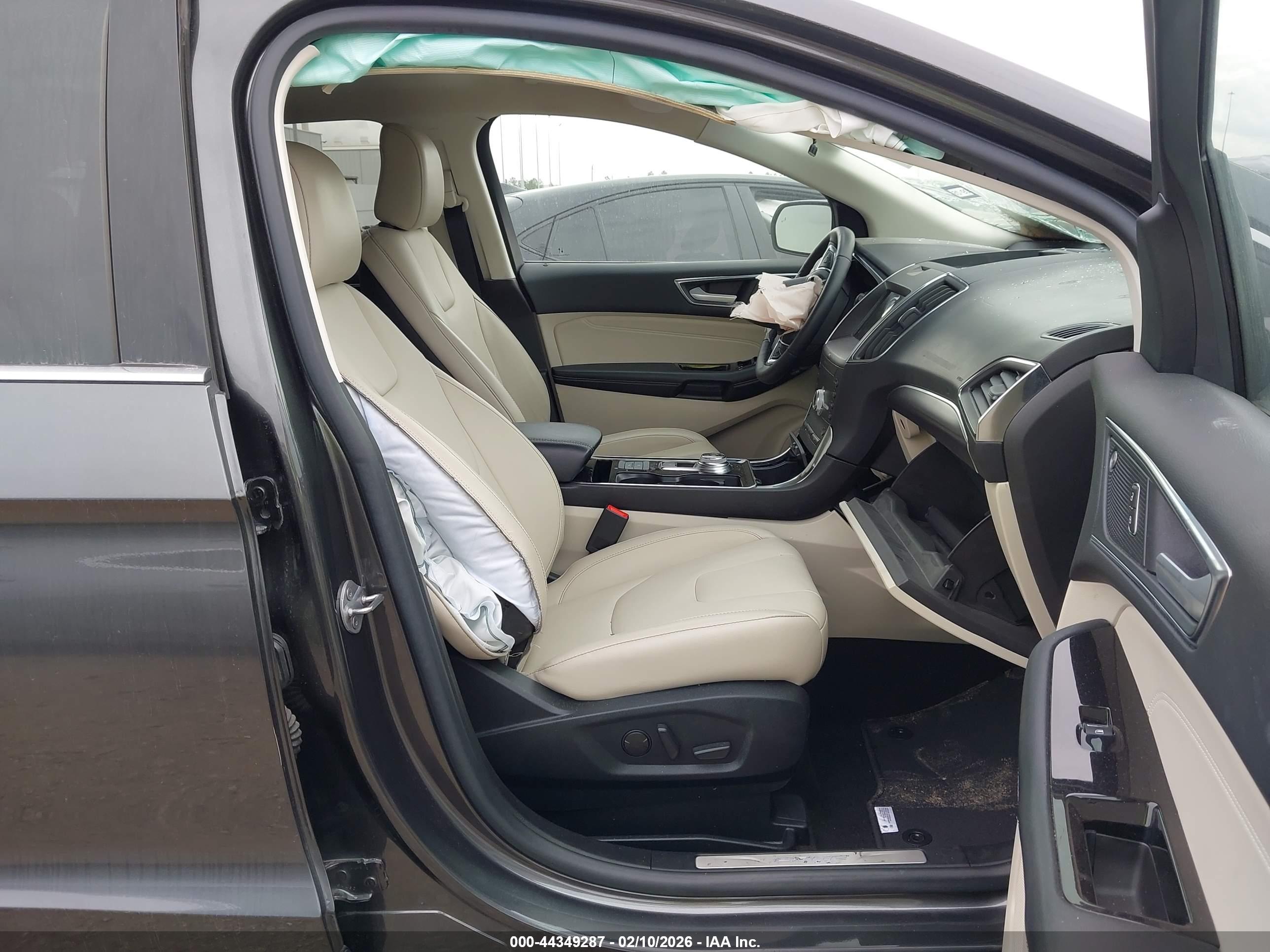 FORD EDGE image 5
