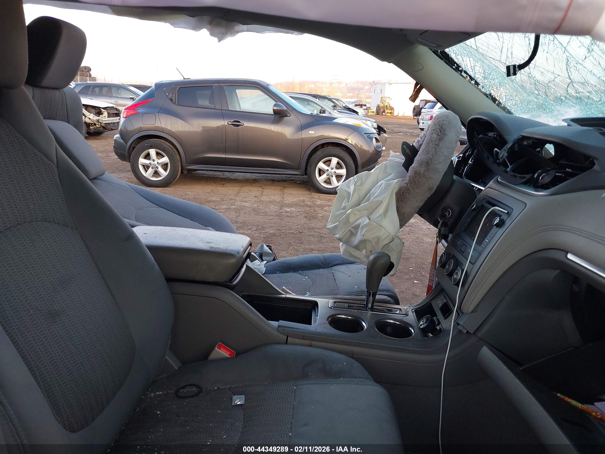 CHEVROLET TRAVERSE image 5