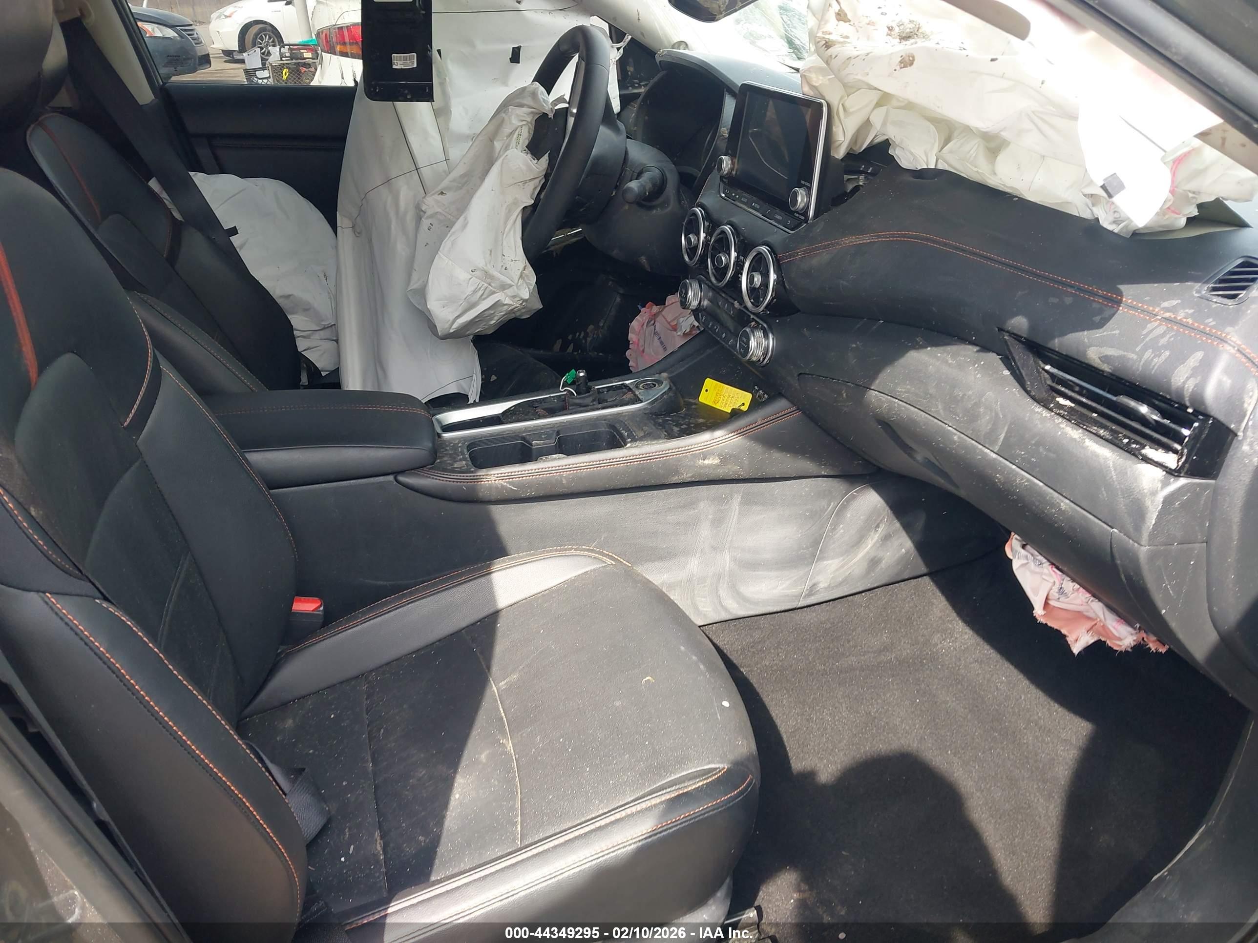 NISSAN SENTRA image 5
