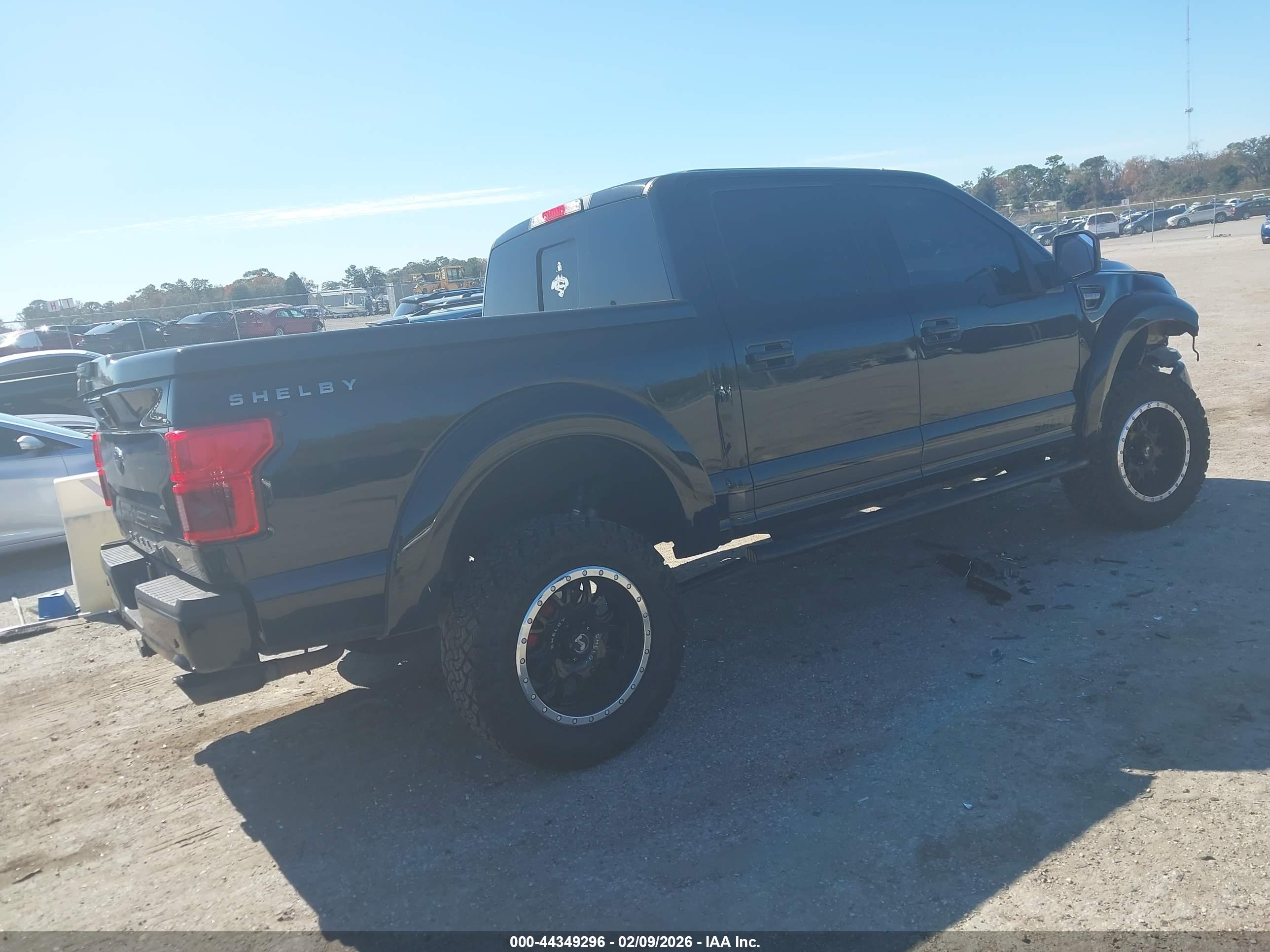 FORD F-150 image 4