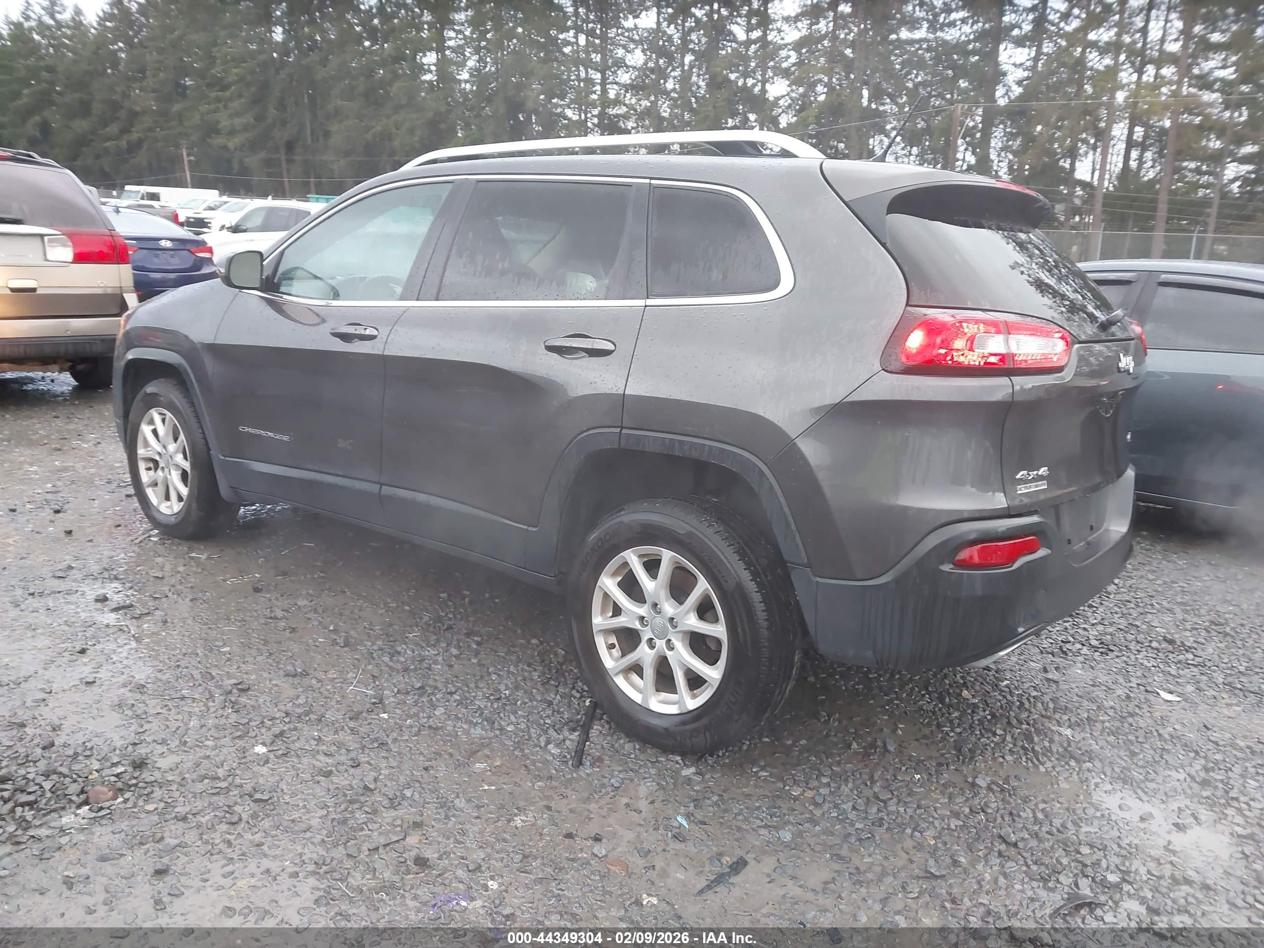 JEEP CHEROKEE image 3