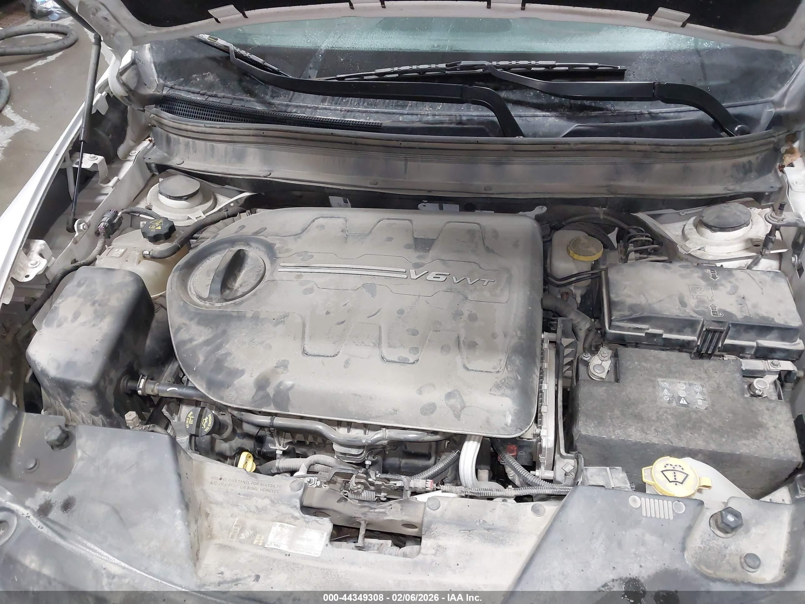 JEEP CHEROKEE image 10