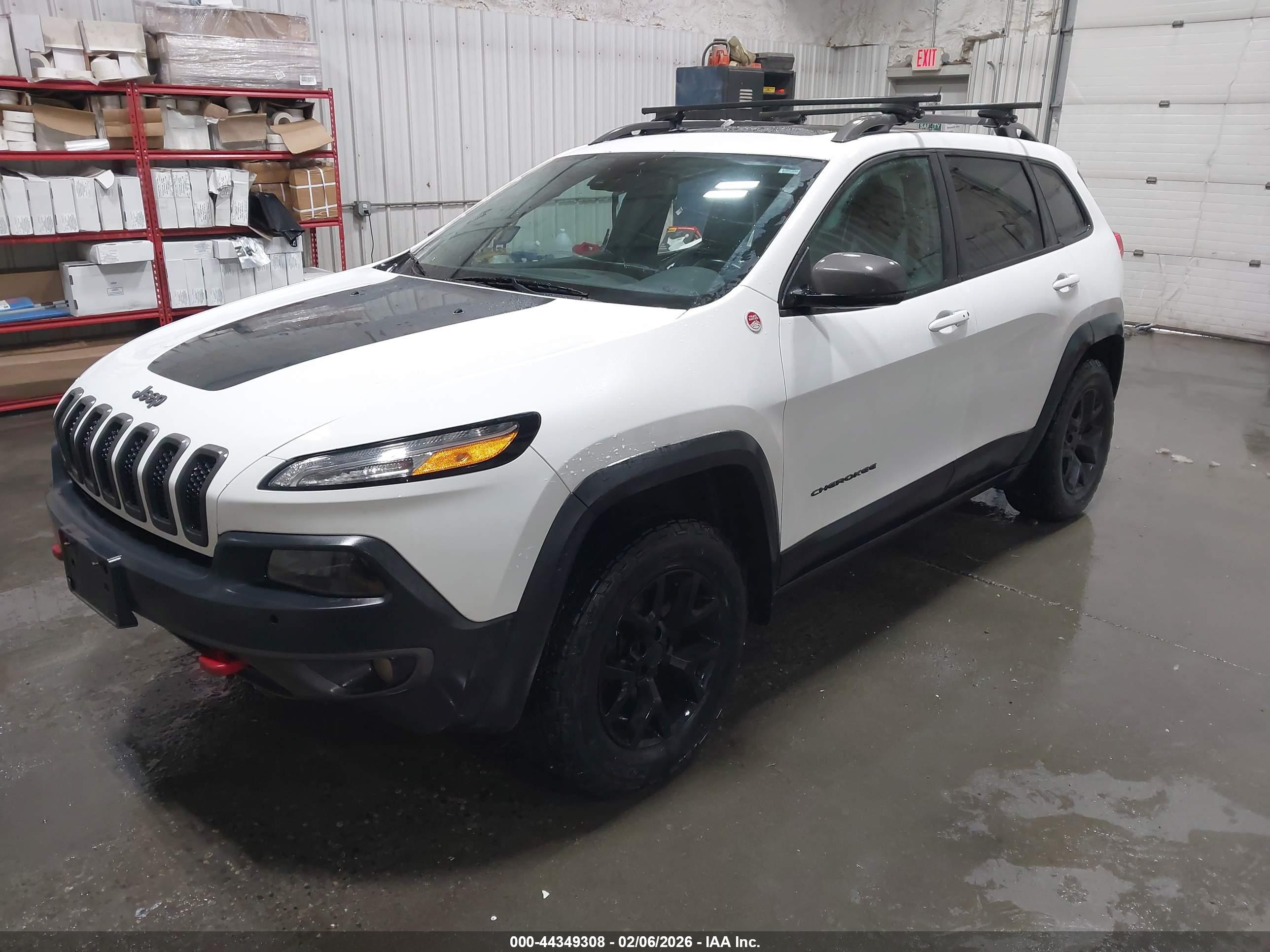 JEEP CHEROKEE image 2