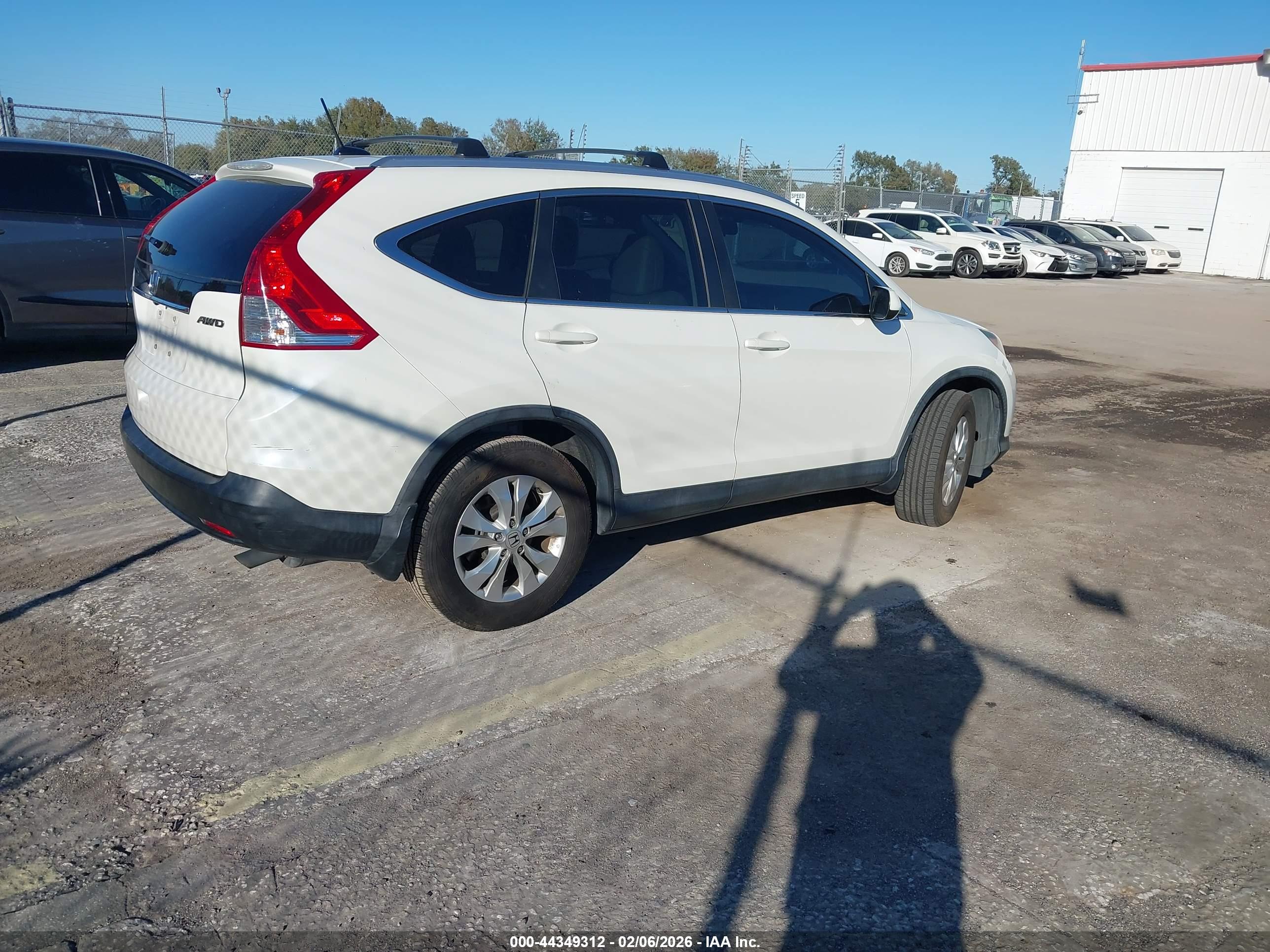HONDA CR-V image 4