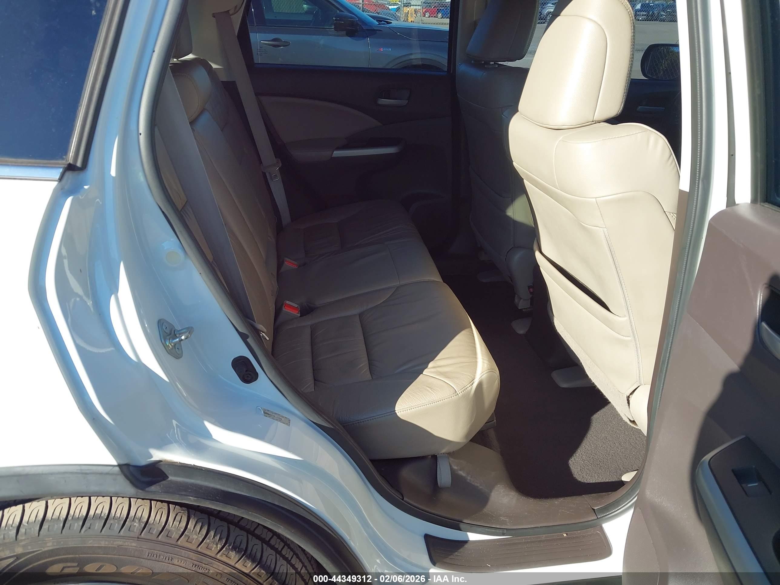 HONDA CR-V image 8