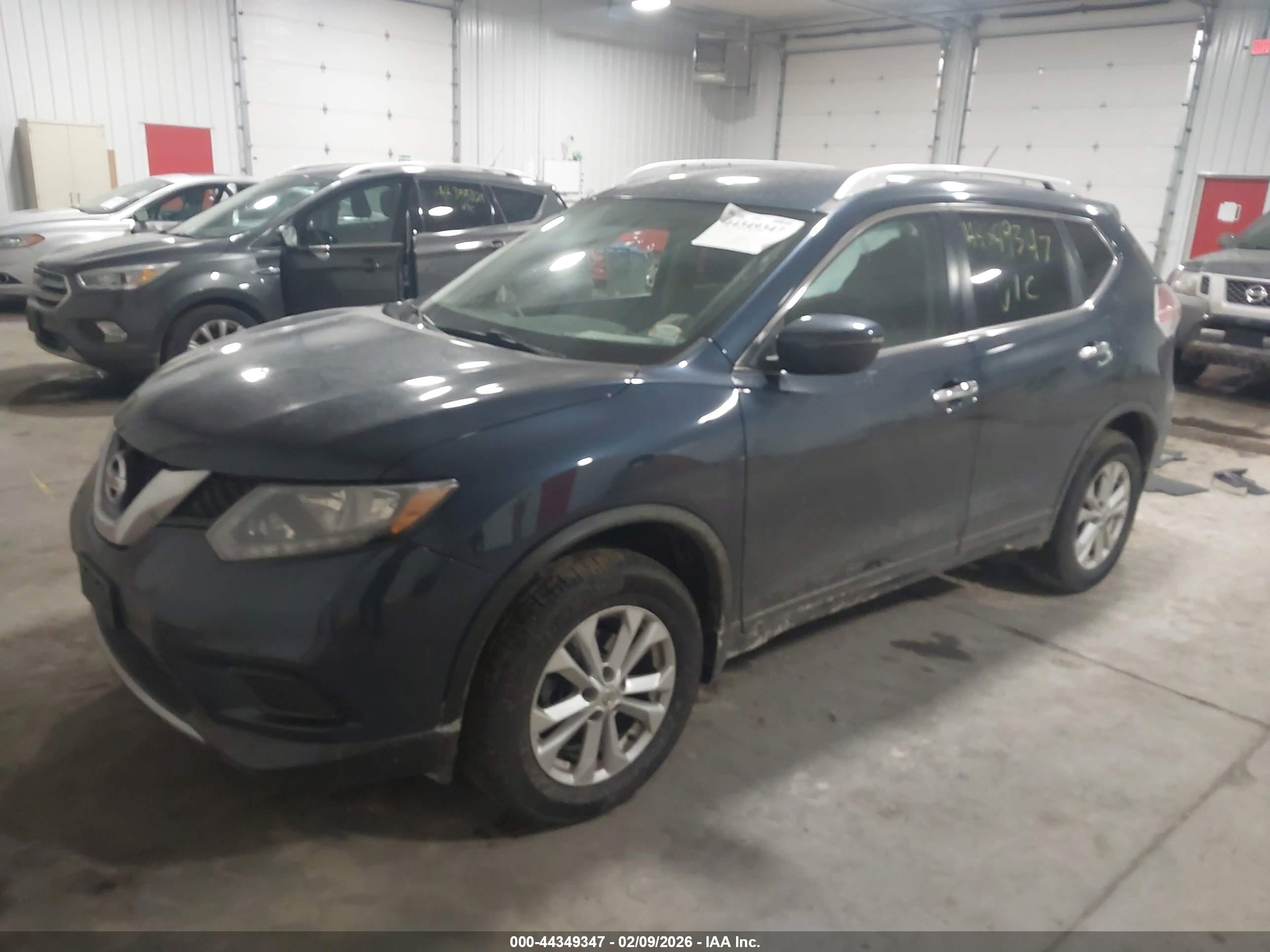 NISSAN ROGUE image 2