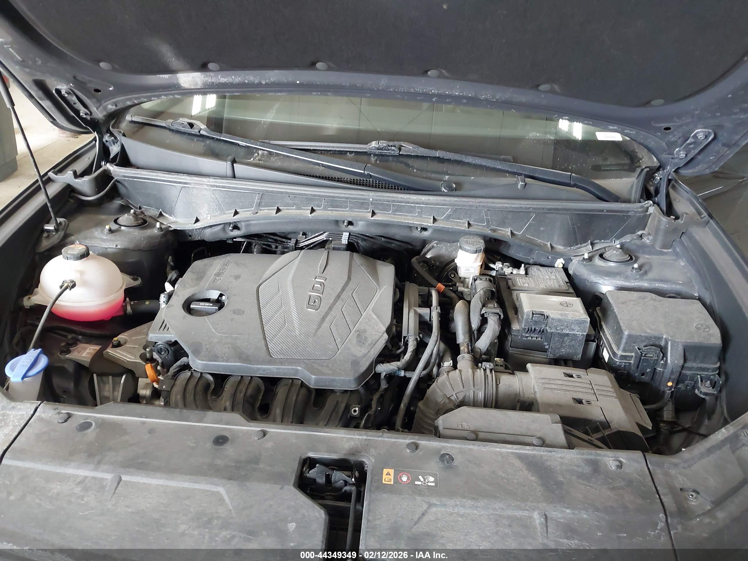 HYUNDAI TUCSON image 10