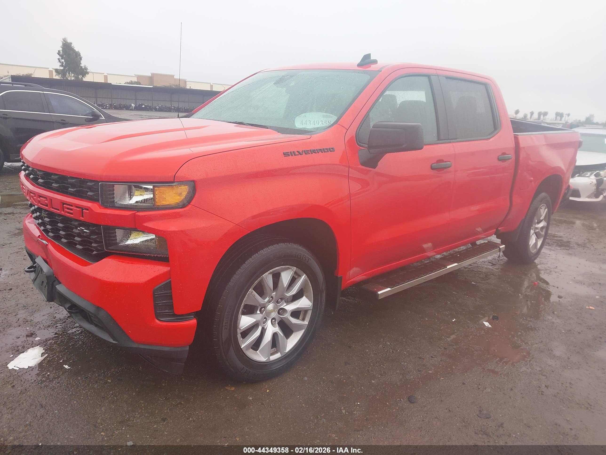 CHEVROLET SILVERADO image 2