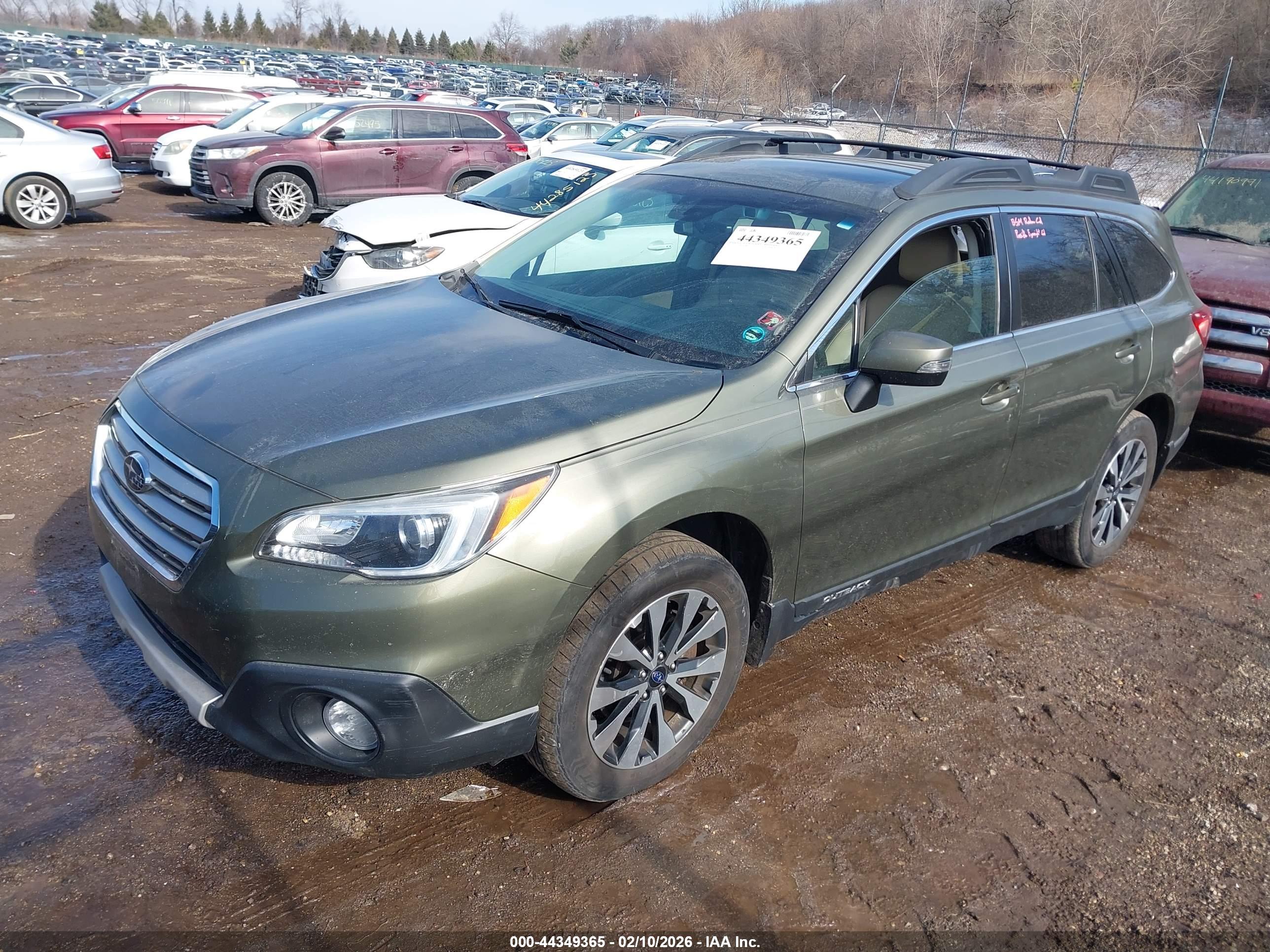 SUBARU OUTBACK image 2