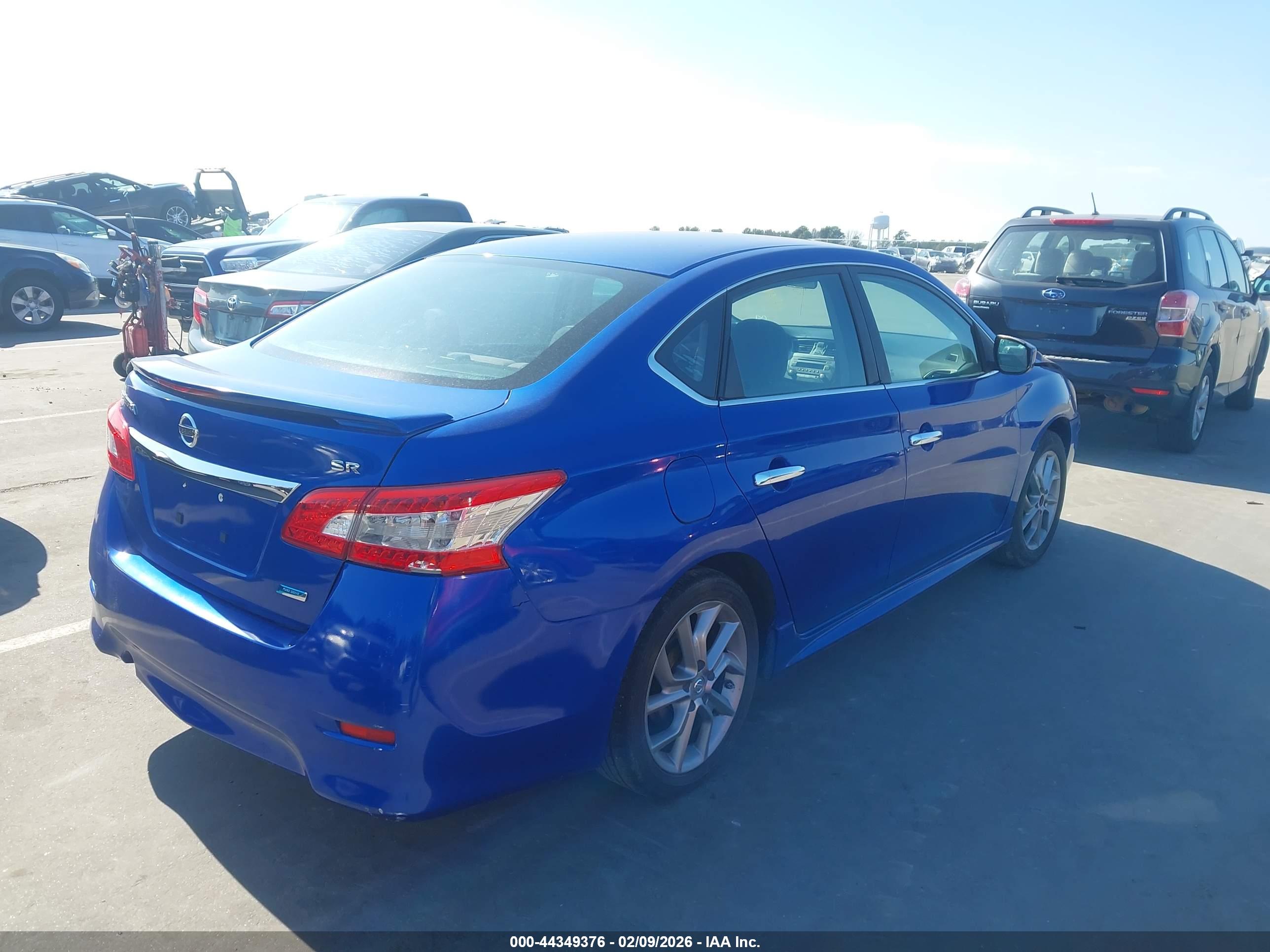 NISSAN SENTRA image 4