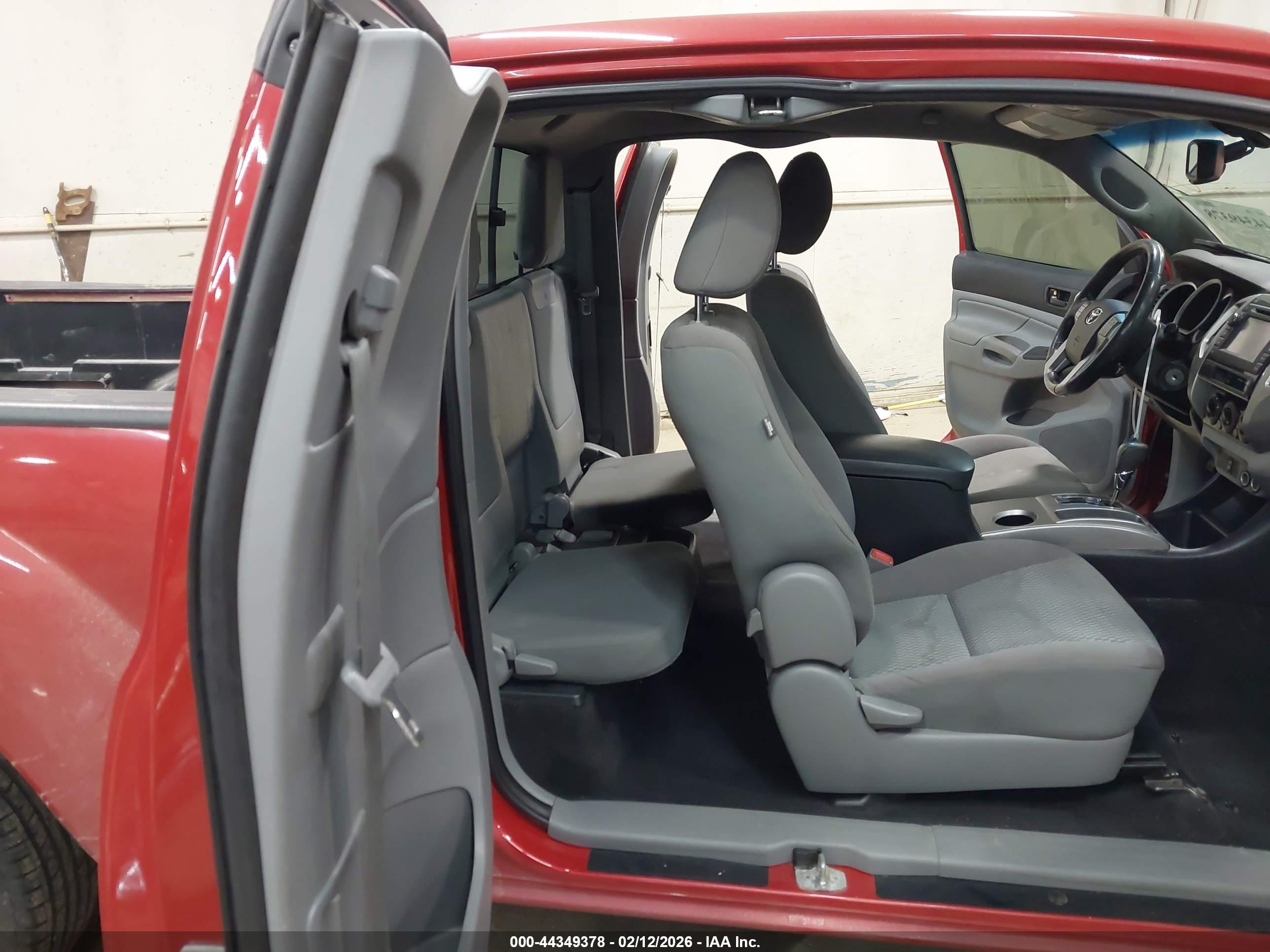 TOYOTA TACOMA image 8