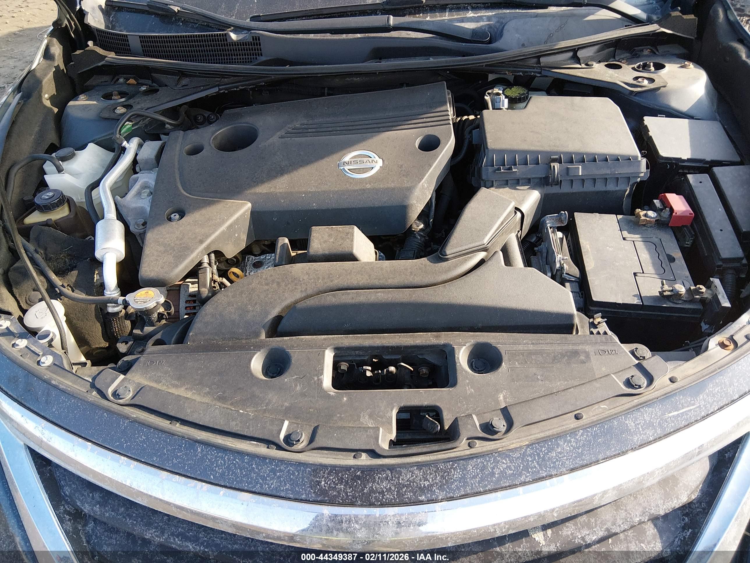 NISSAN ALTIMA image 10