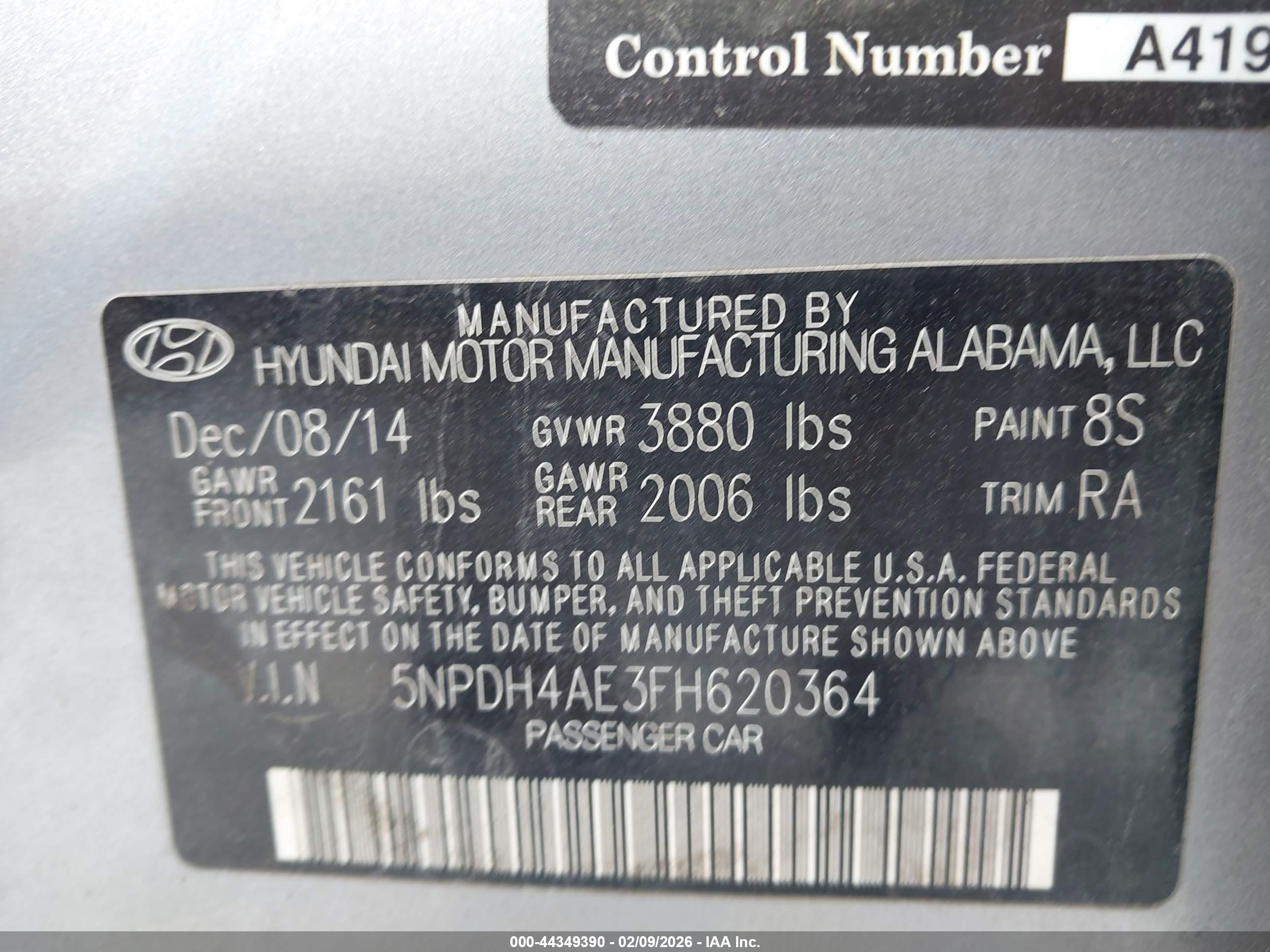 HYUNDAI ELANTRA image 9