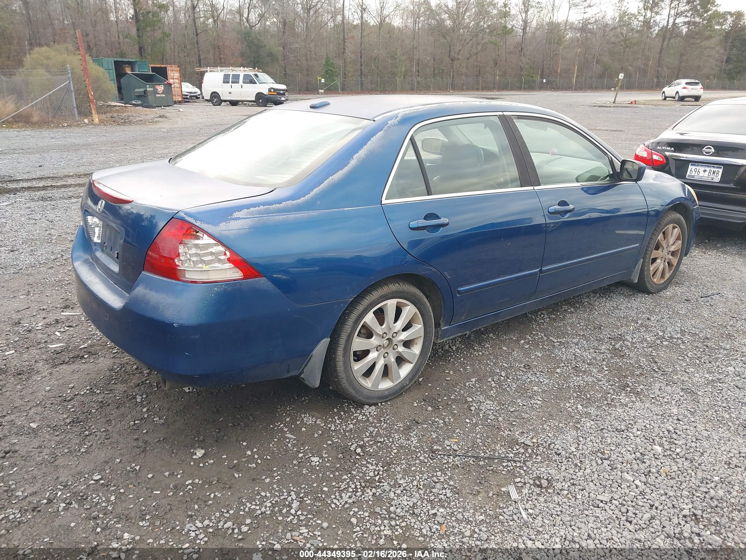 HONDA ACCORD image 4