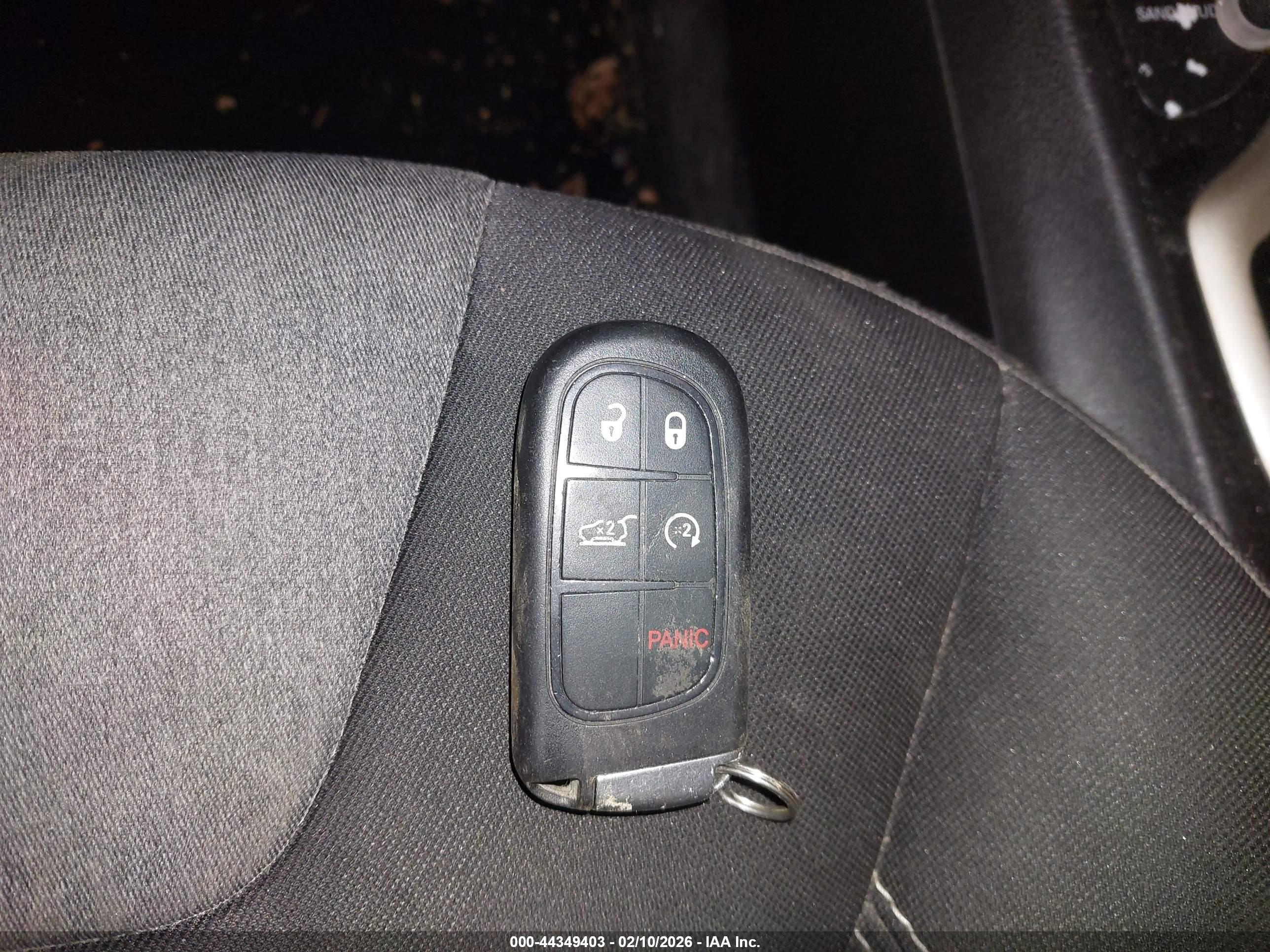JEEP CHEROKEE image 11