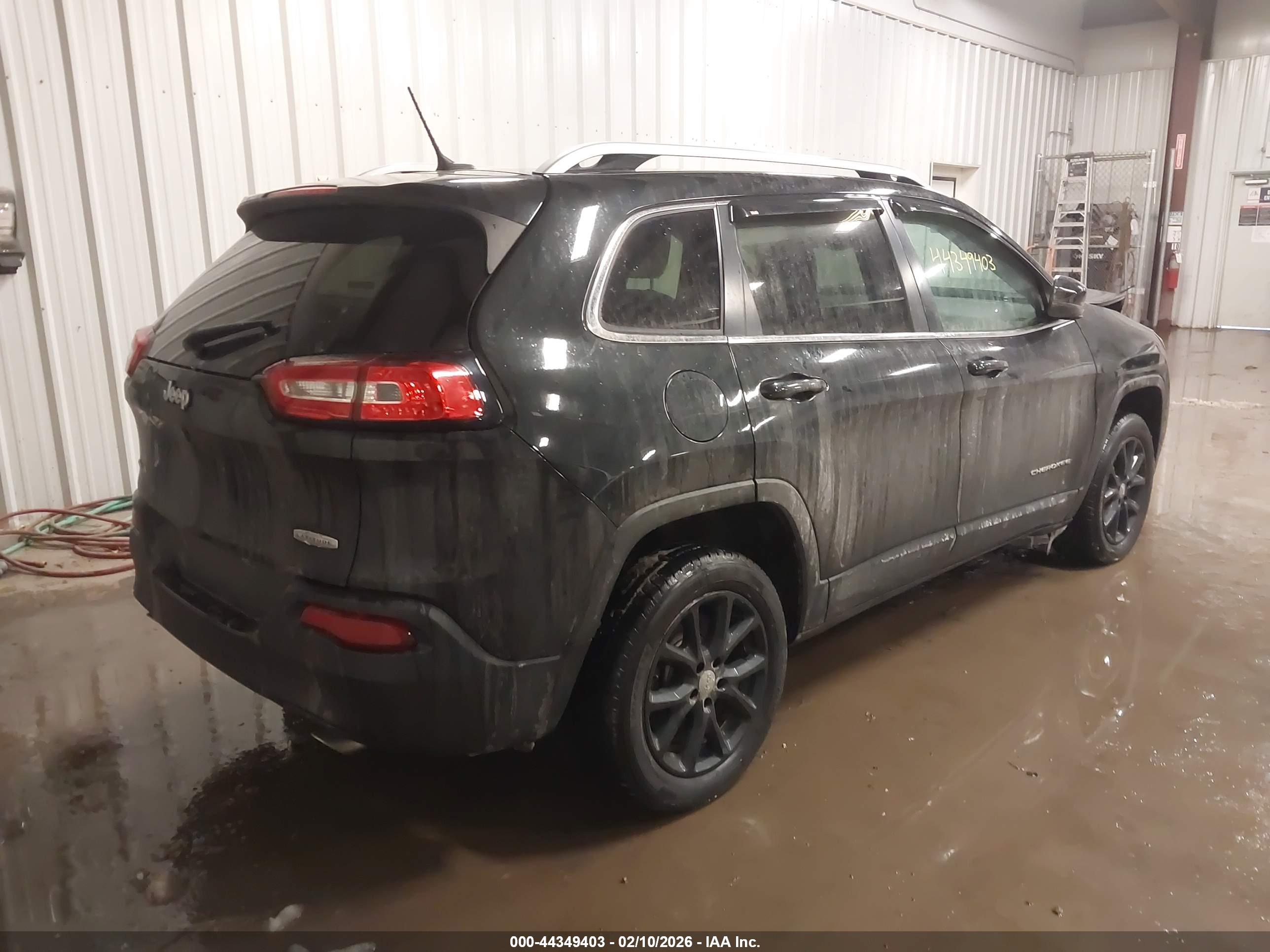 JEEP CHEROKEE image 4